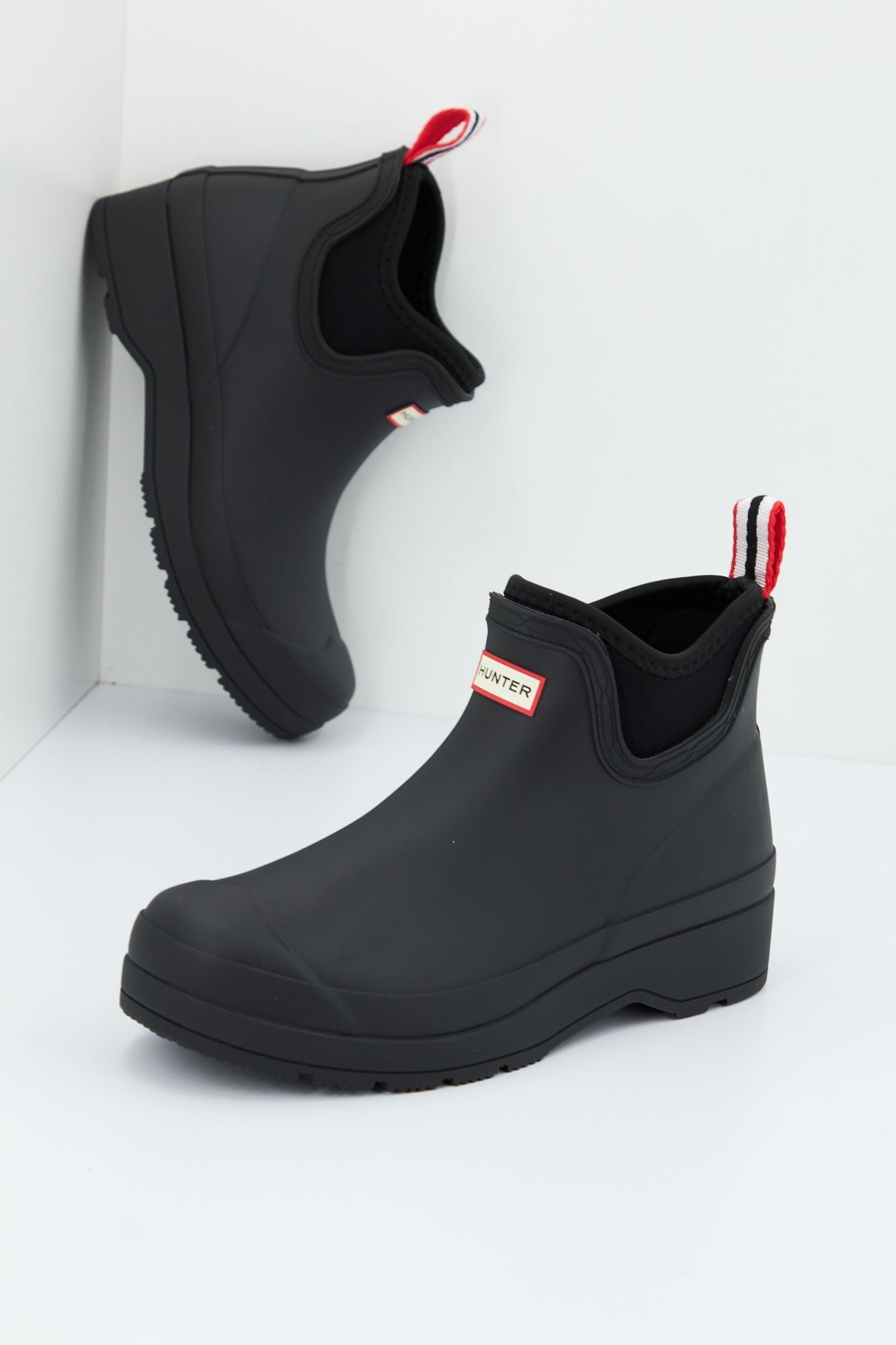 HUNTER W PLAY CHELSEA NEOPRE en color NEGRO (1)