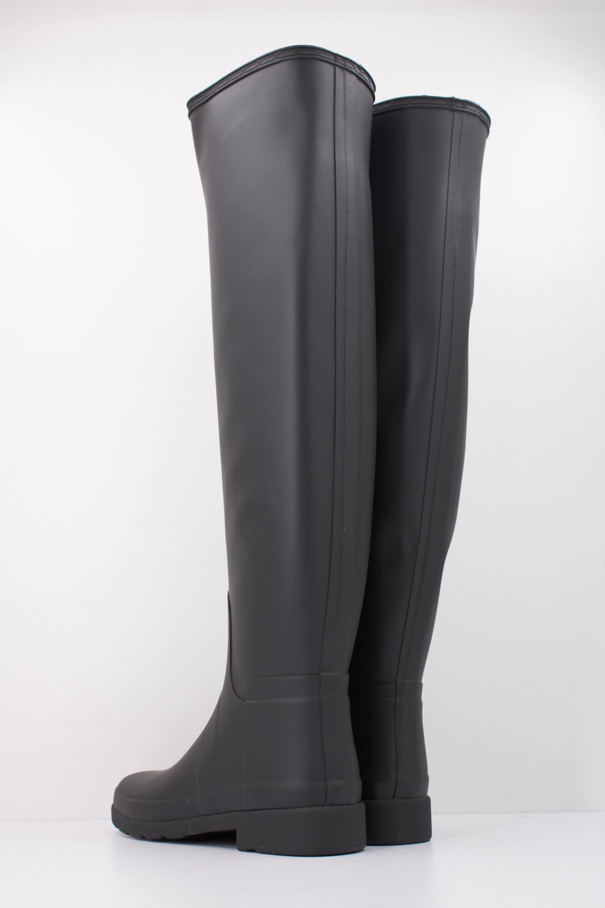 HUNTER BOTA W REFINED OVER THE KNEE en color NEGRO (4)