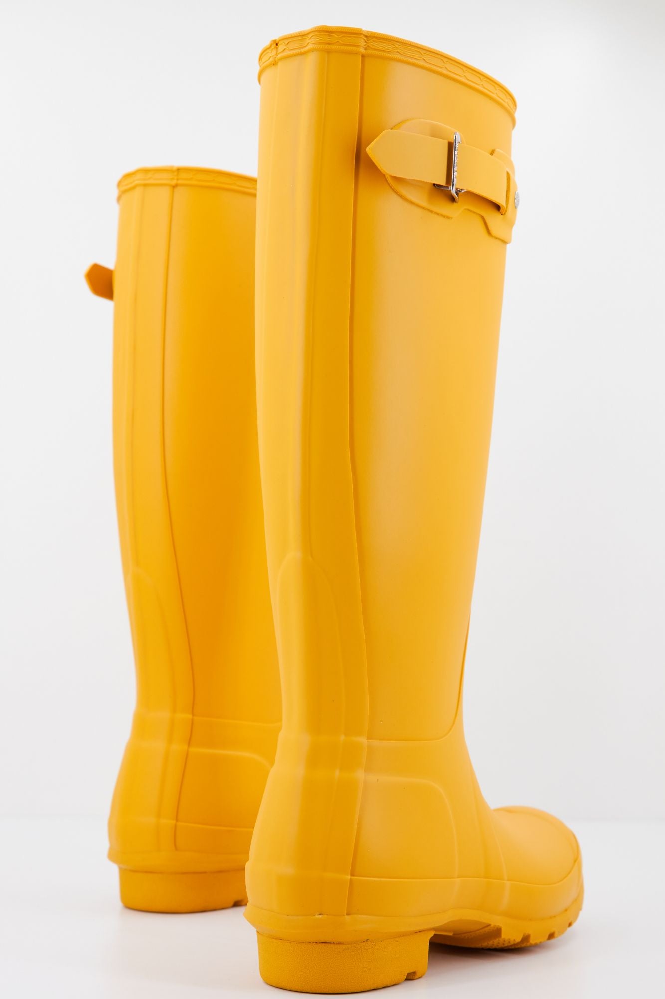HUNTER ORIGINAL TALL  en color AMARILLO (4)