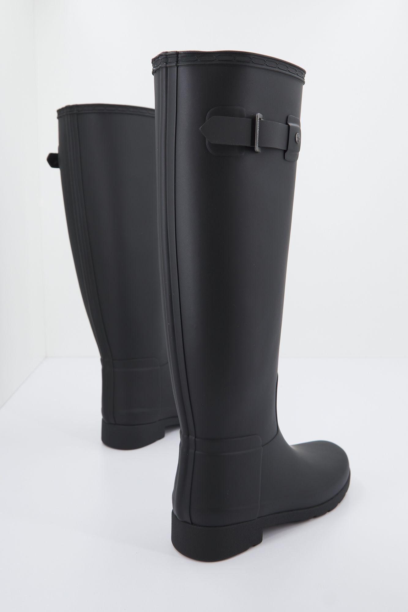 HUNTER ORIGINAL REFINED  en color NEGRO (3)