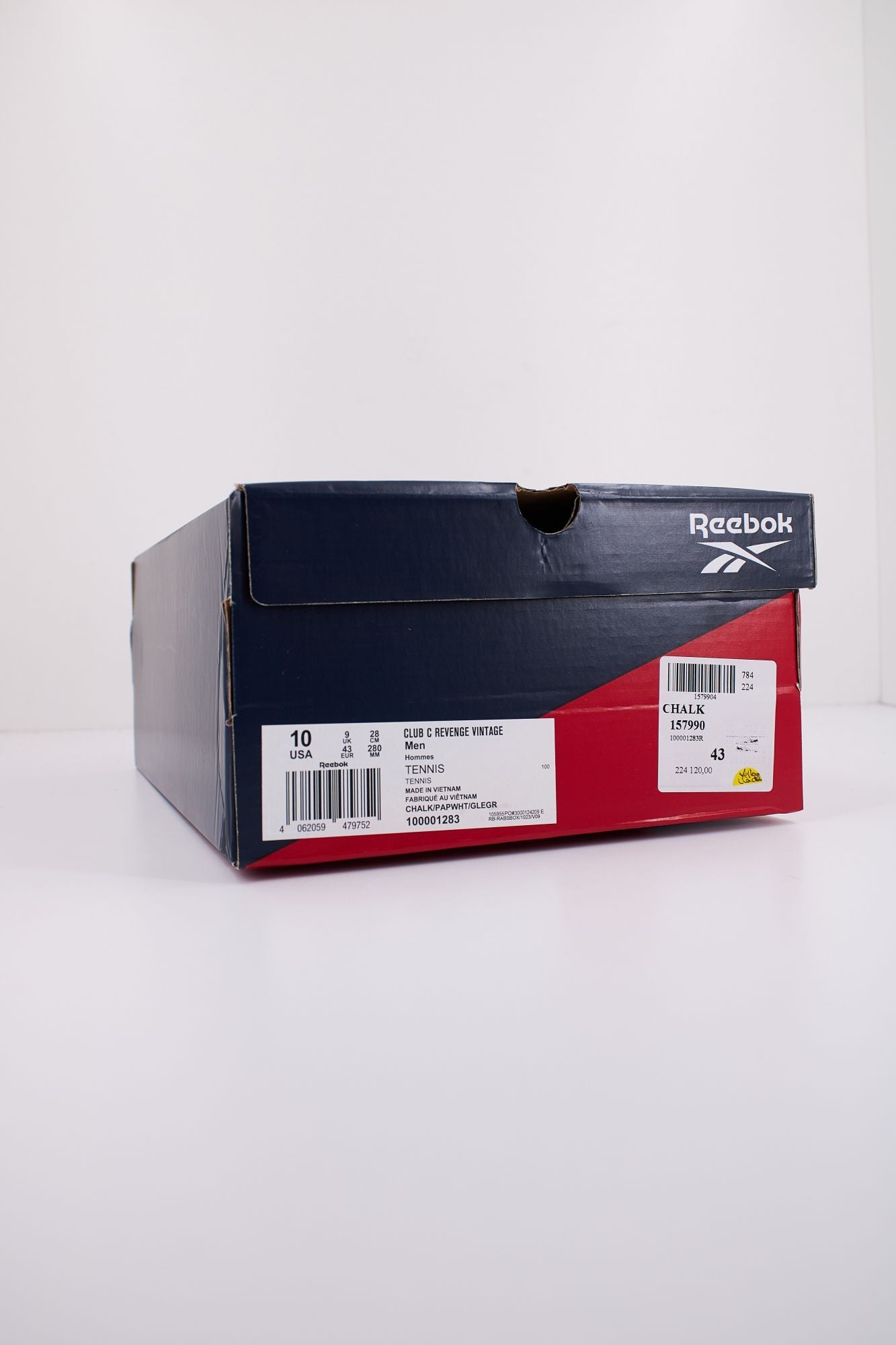 REEBOK CLUB C REVENGE VINTAGE en color BLANCO (6)