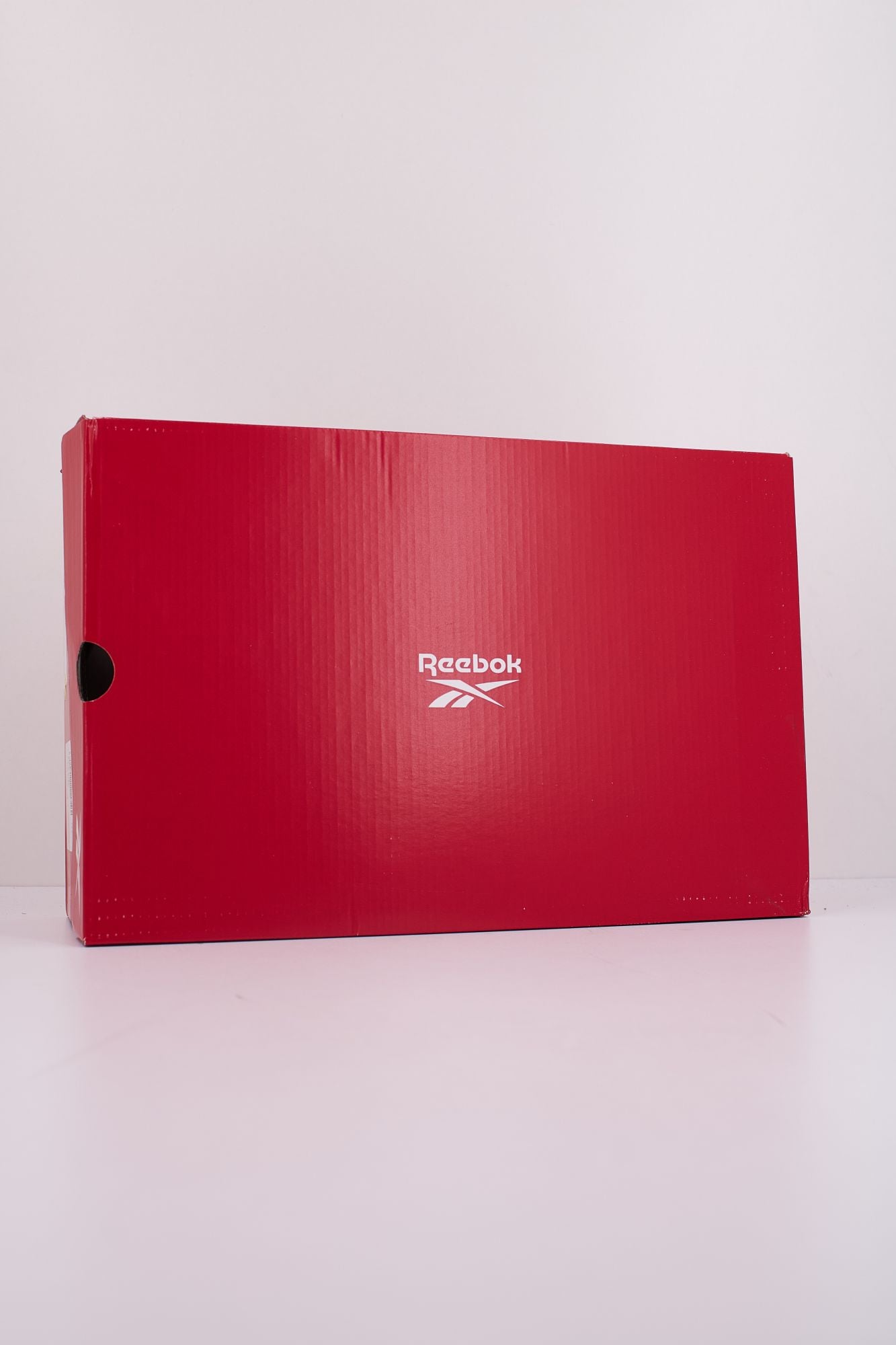 REEBOK CLUB C 85 VINTAGE en color BEIS (6)