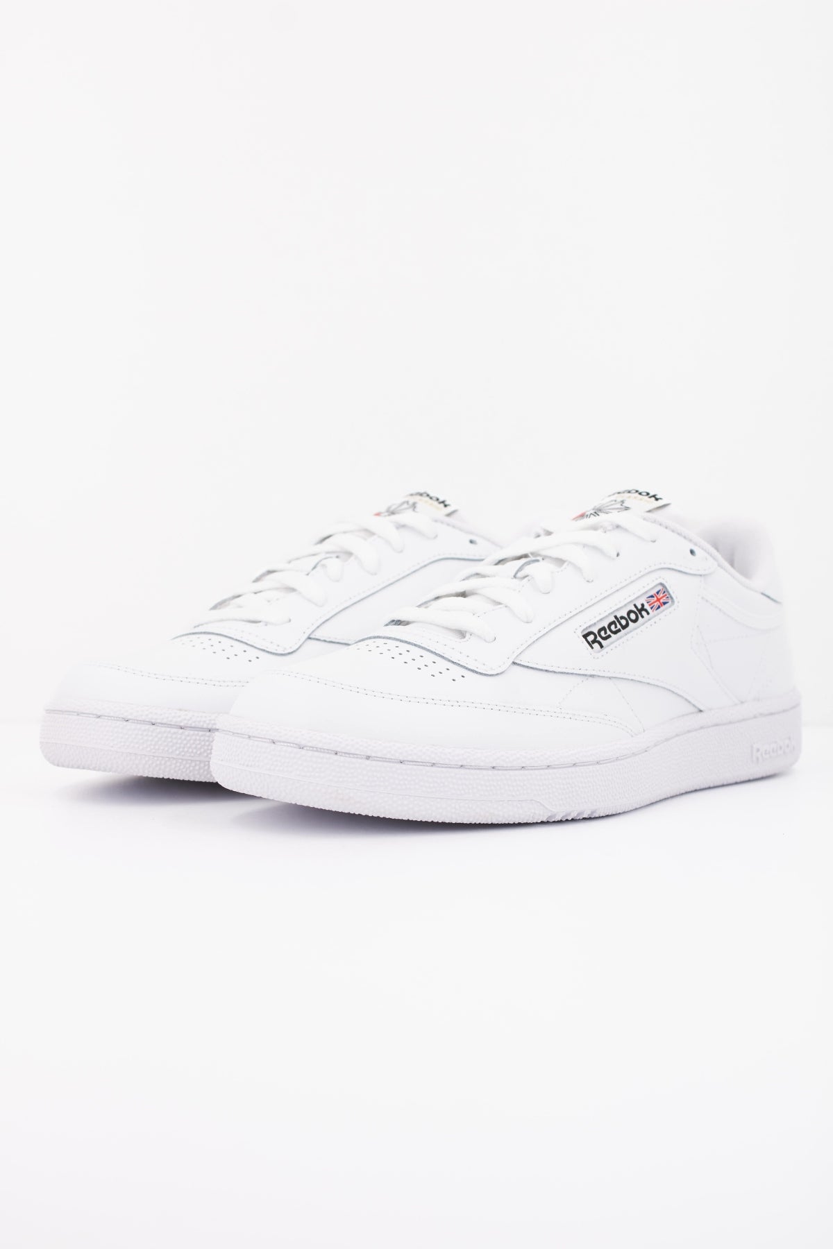 REEBOK CLUB C 85 en color BLANCO (2)