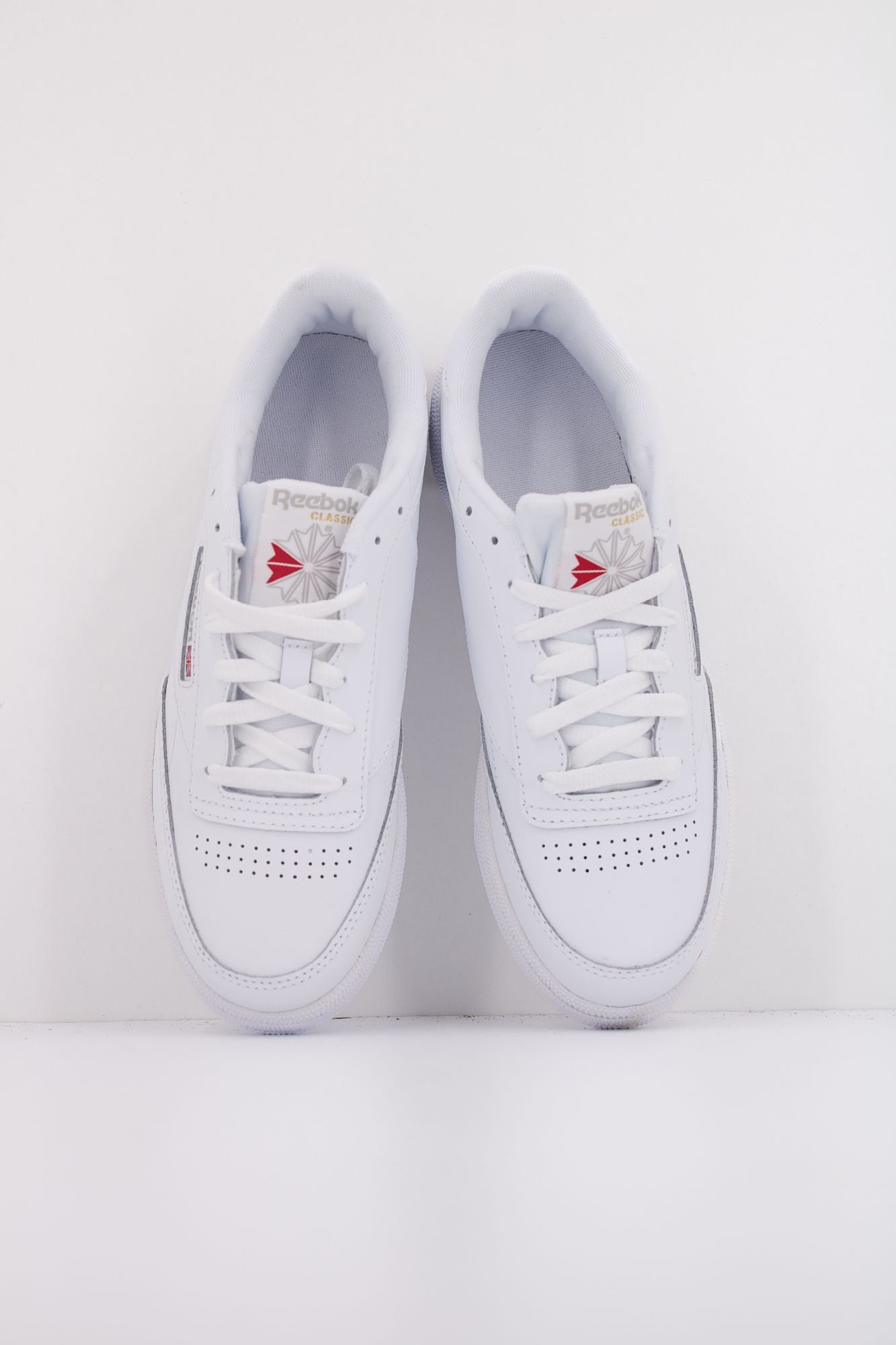 REEBOK CLUB C 85 en color BLANCO (3)