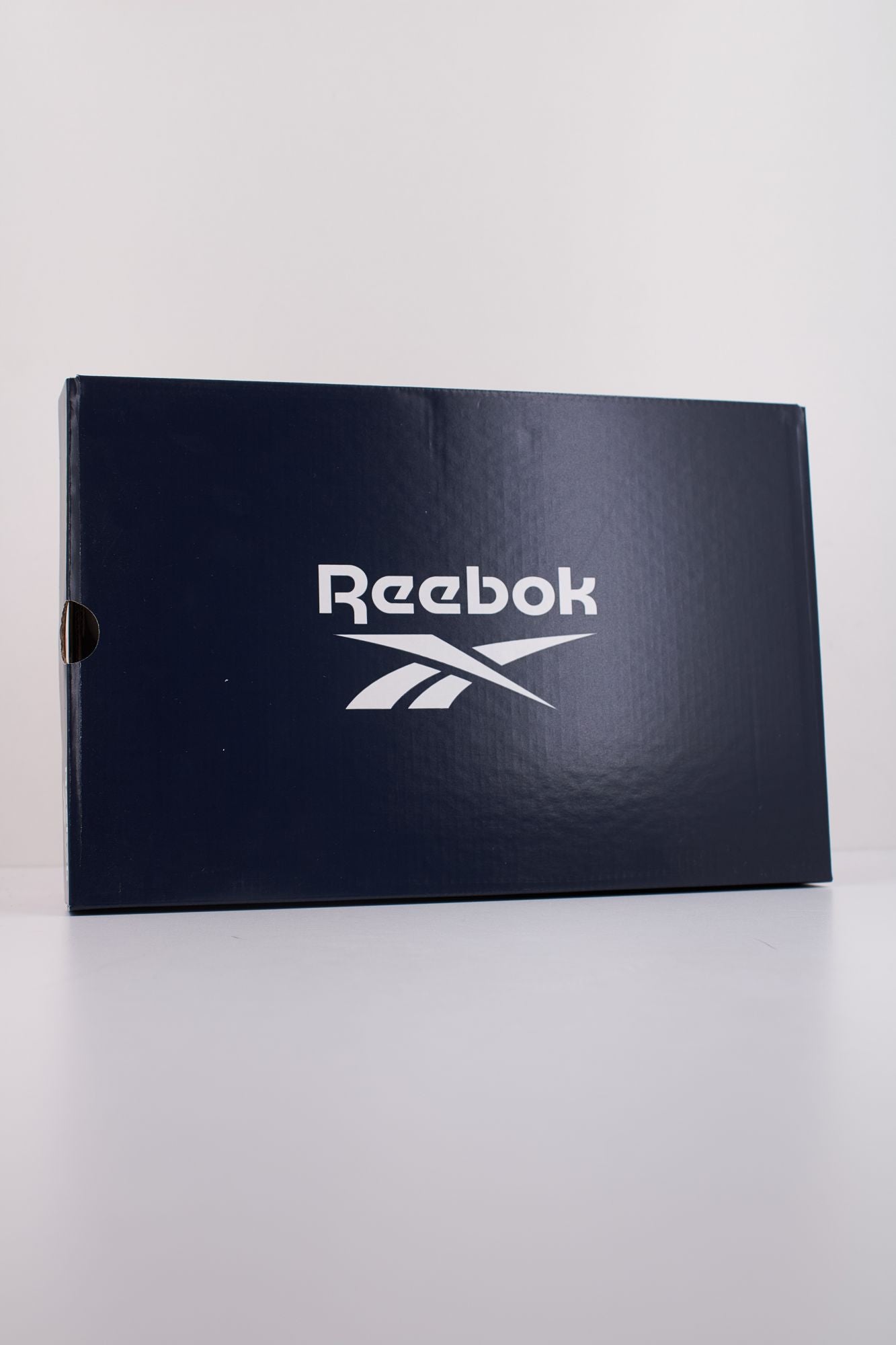 REEBOK CLUB C 85 en color BLANCO (6)