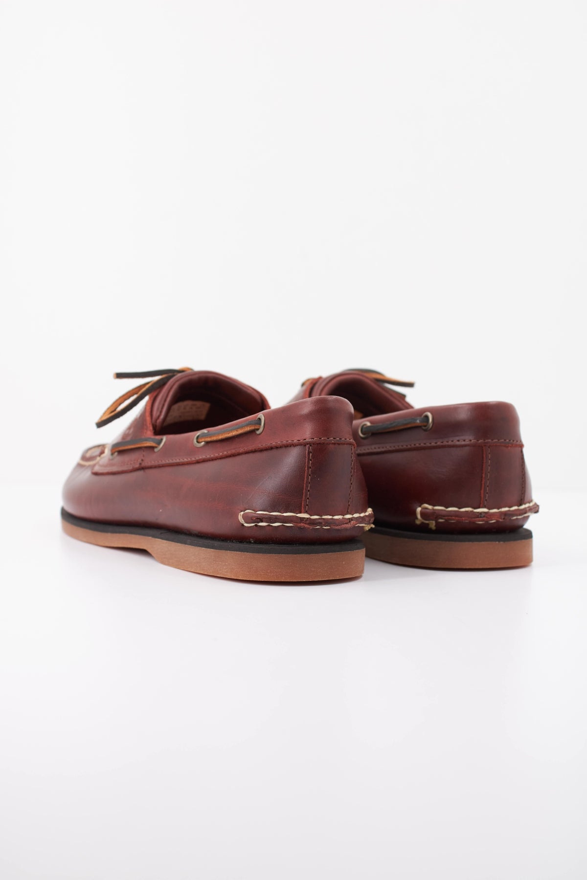 TIMBERLAND CLASSIC BOAT SHOE en color BURDEOS (4)