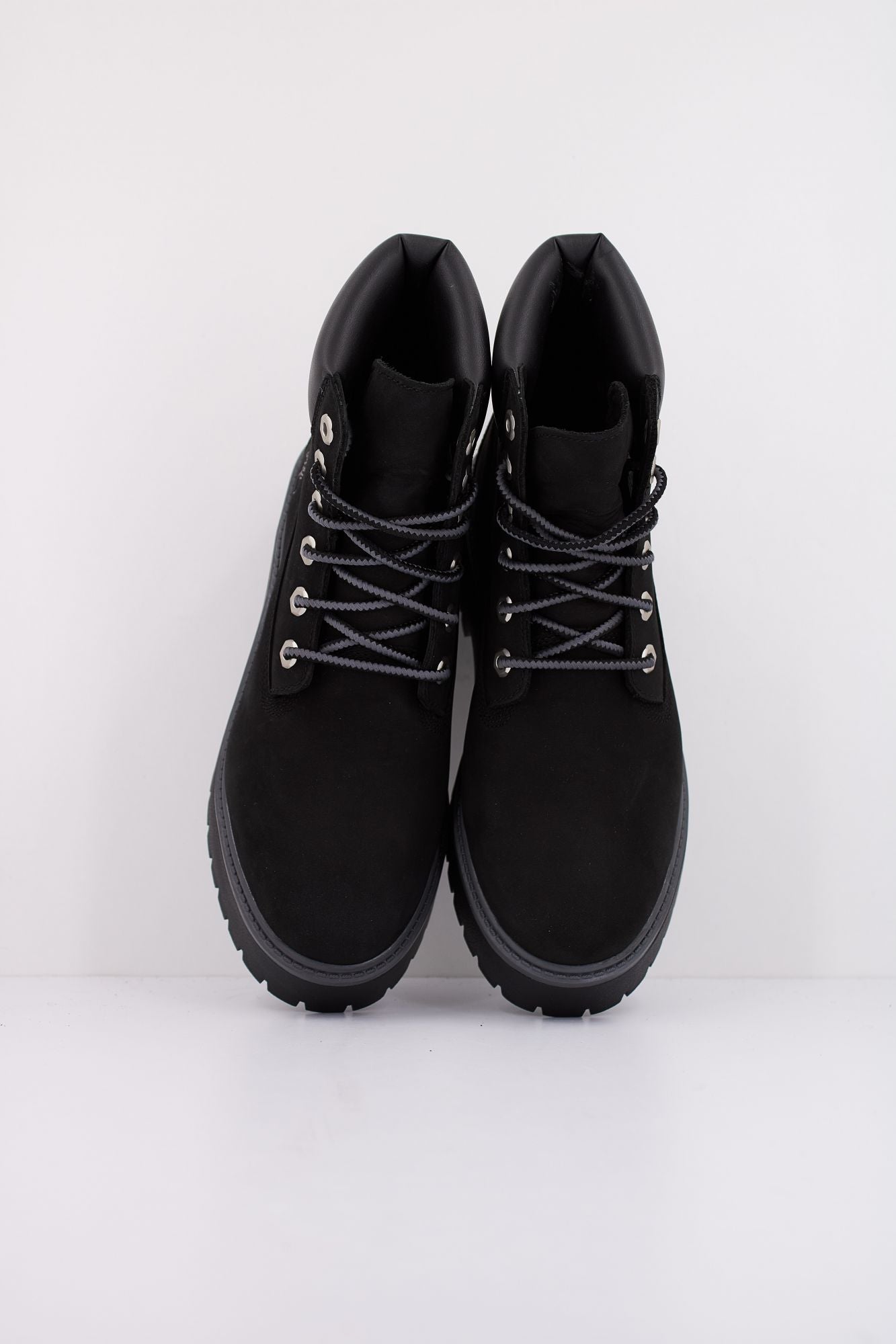 TIMBERLAND STONE STREET 6 INCH LA en color NEGRO (3)