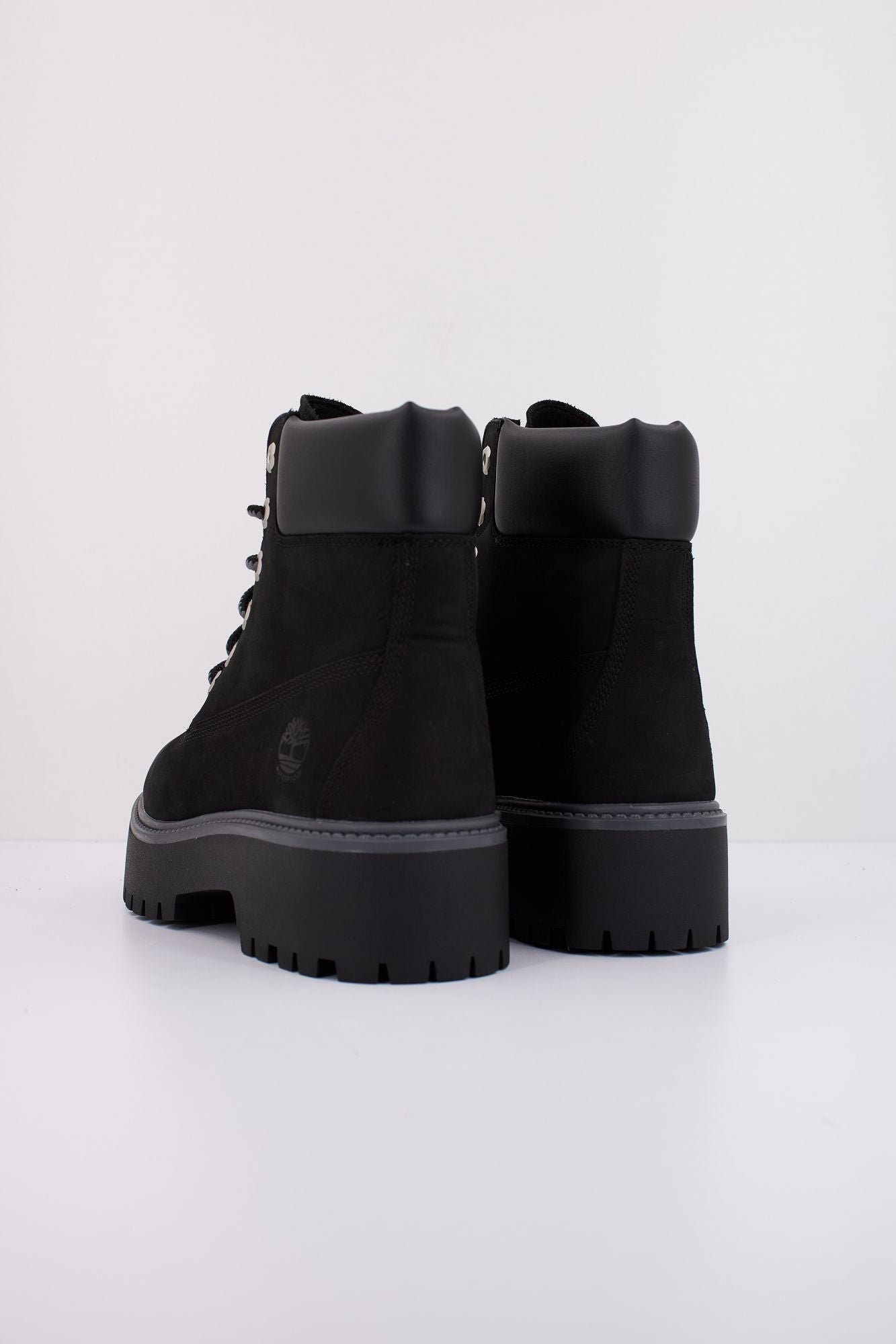 TIMBERLAND STONE STREET 6 INCH LA en color NEGRO (4)