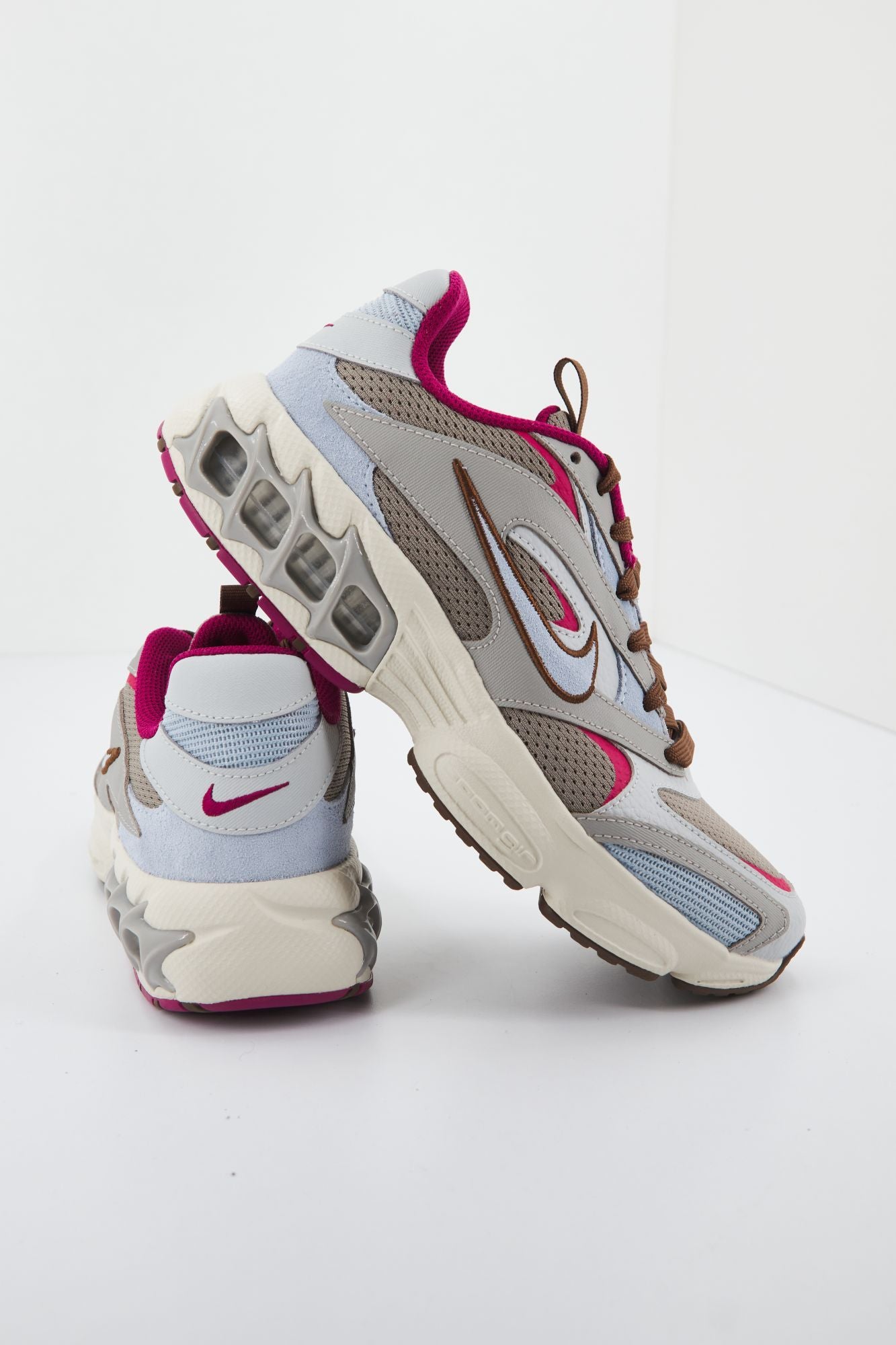 NIKE  AIR ZOOM FIRE HO22 en color AZUL (2)