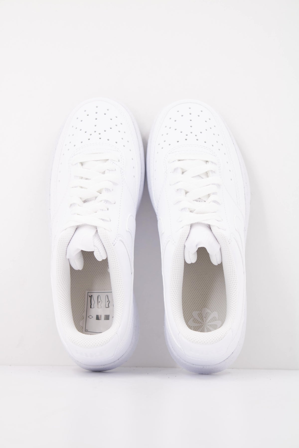 NIKE COURT VISION LOW BE en color BLANCO (3)