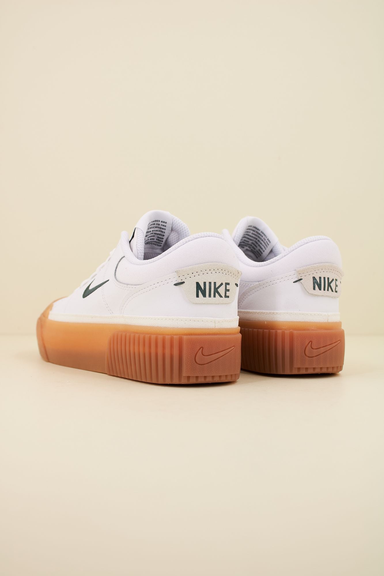 NIKE COURT LEGACY LIFT en color BLANCO (3)