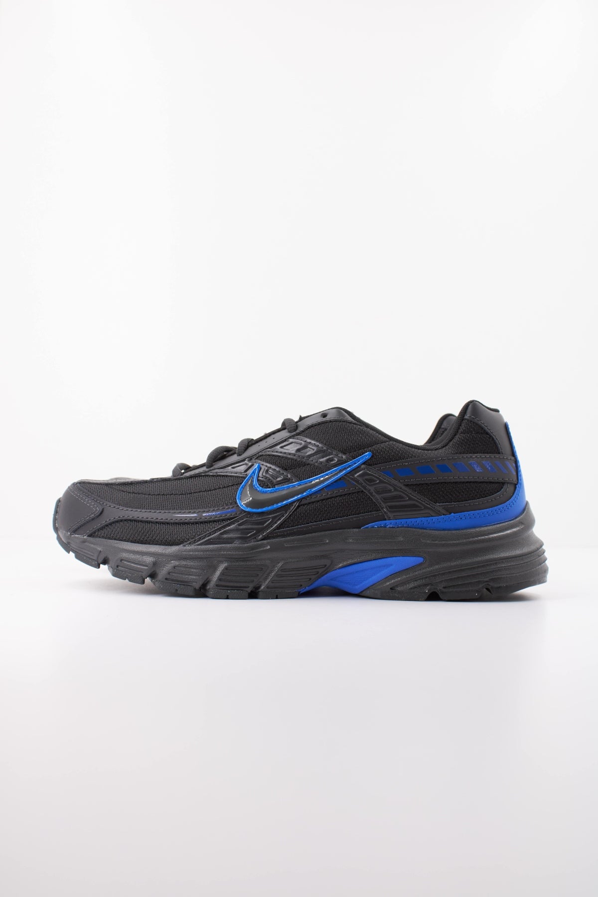 NIKE NIKE INITIATOR en color NEGRO (1)