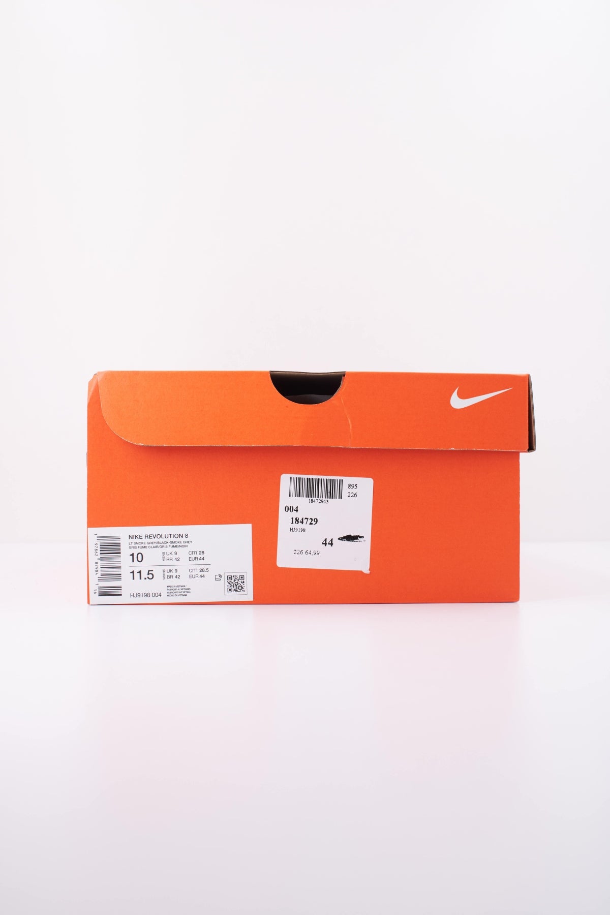NIKE NIKE REVOLUTION 8 en color GRIS (6)