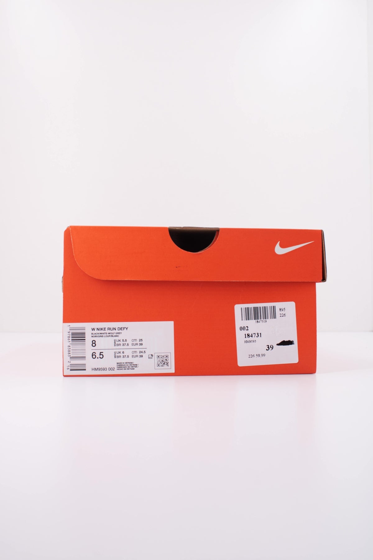 NIKE W NIKE RUN DEFY en color NEGRO (6)