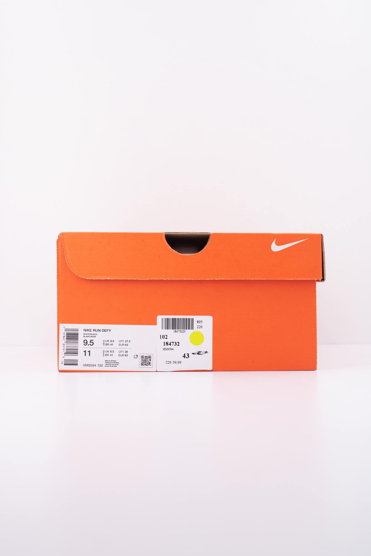 NIKE NIKE RUN DEFY en color BLANCO (6)