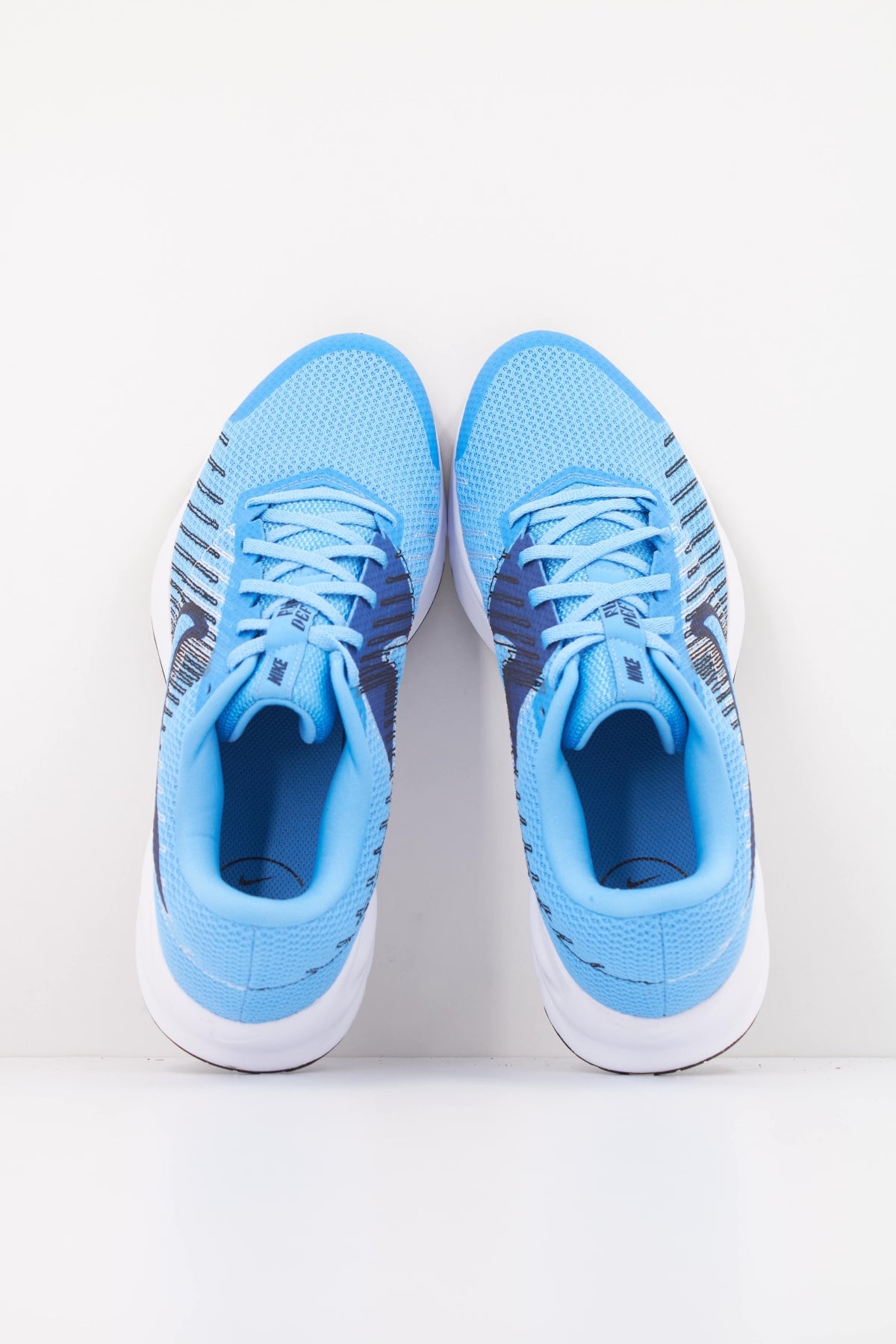 NIKE NIKE RUN DEFY en color AZUL (3)