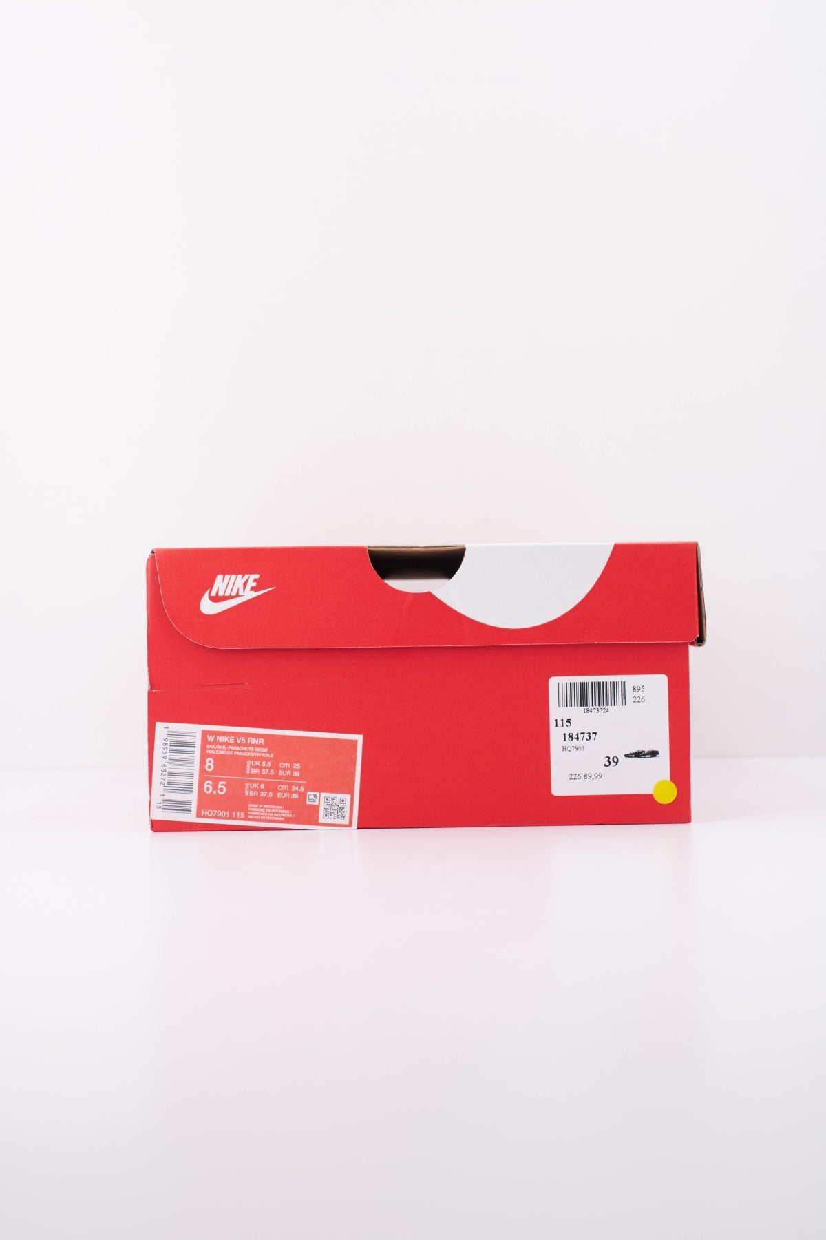 NIKE W NIKE V5 RNR en color BEIS (6)