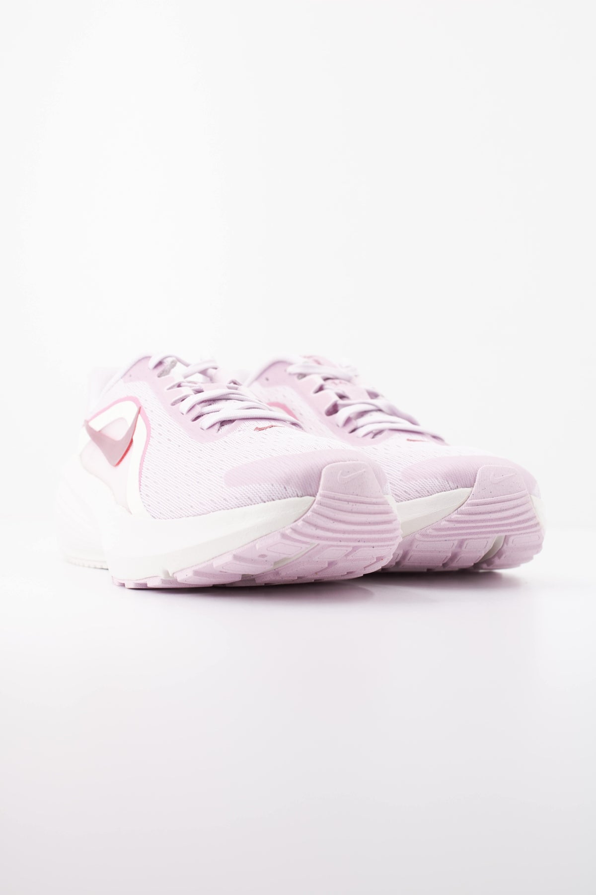 NIKE W NIKE DOWNSHIFTER 14 en color VIOLETA (2)