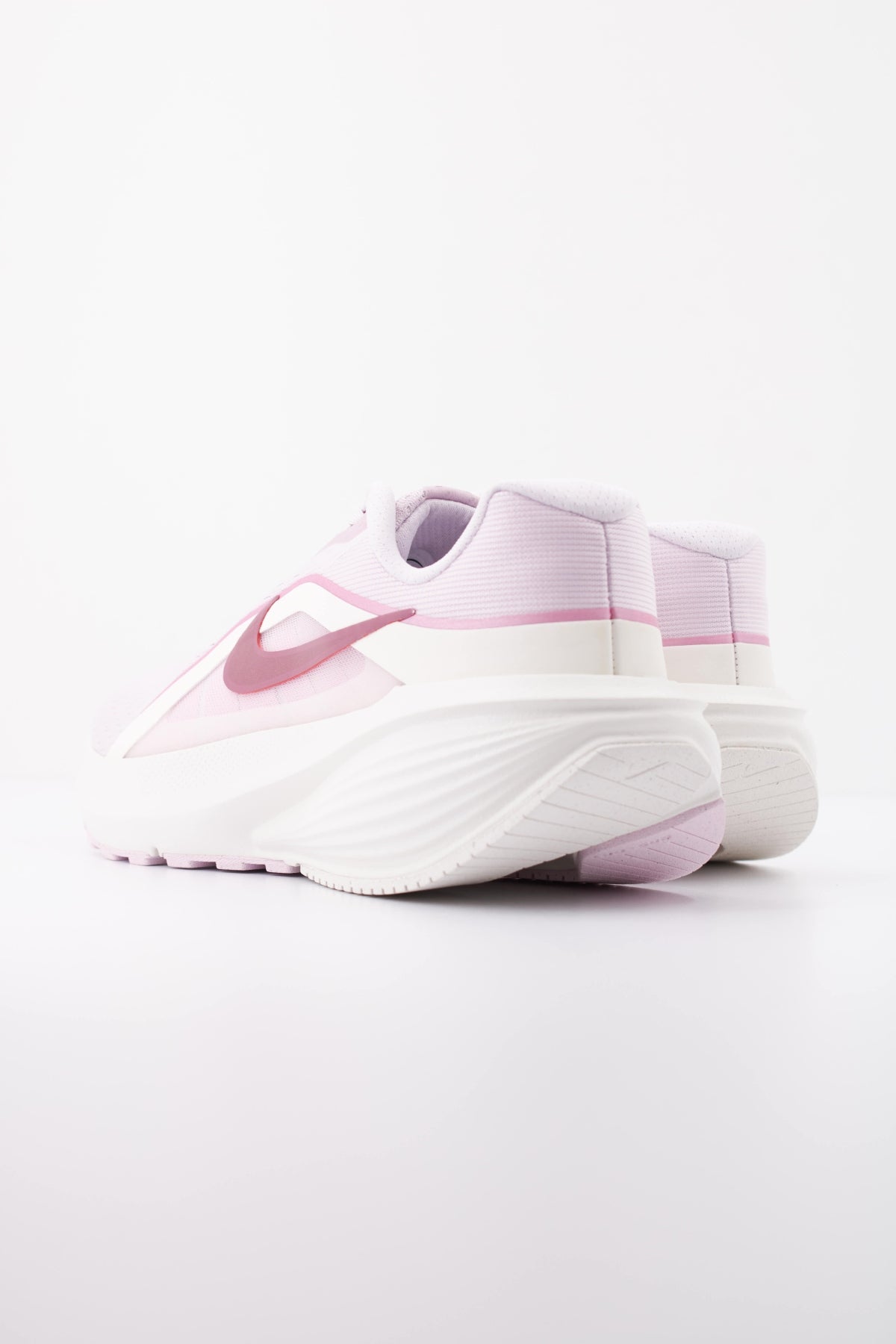 NIKE W NIKE DOWNSHIFTER 14 en color VIOLETA (4)