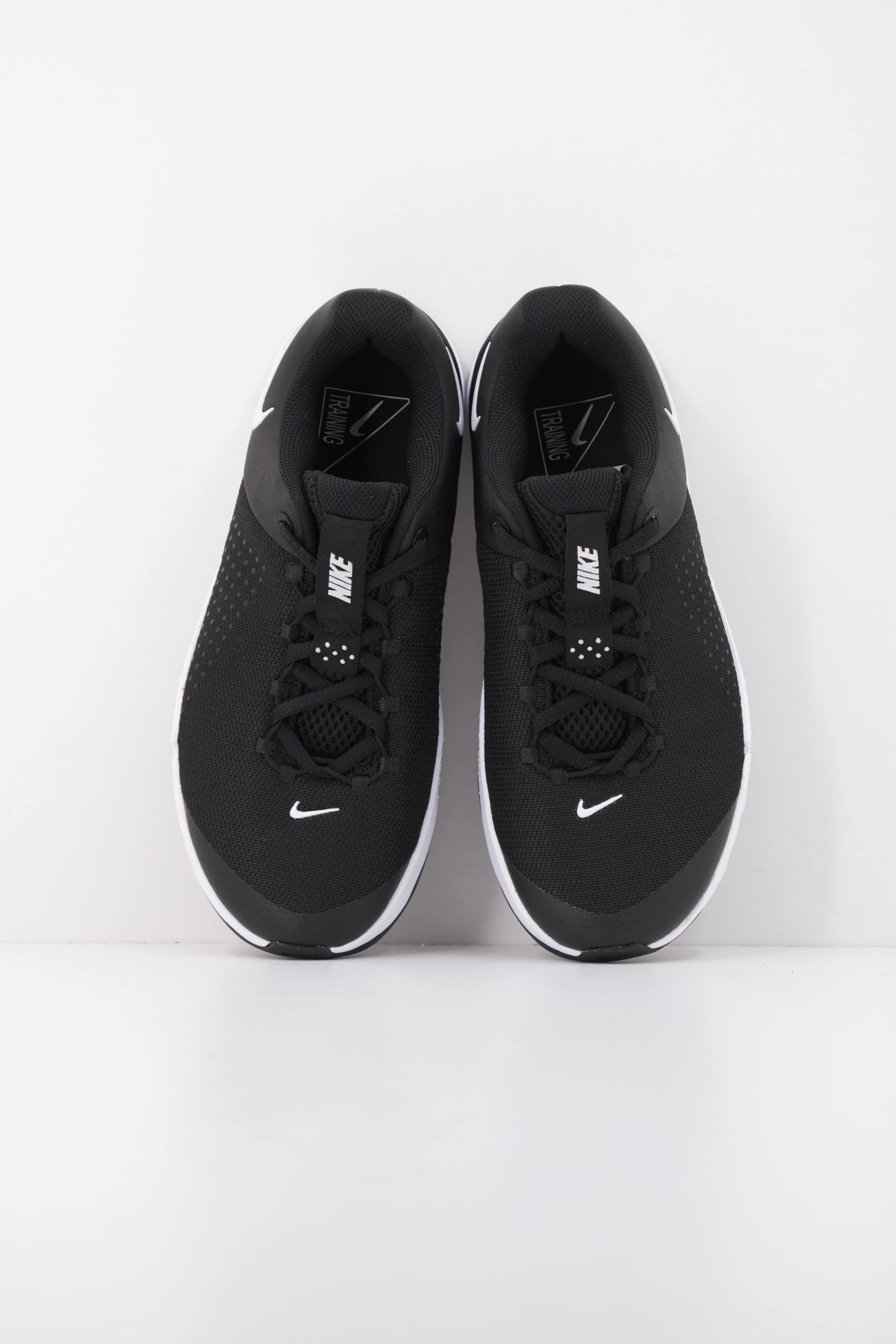 NIKE M NIKE MC TRAINER 4 en color NEGRO (3)