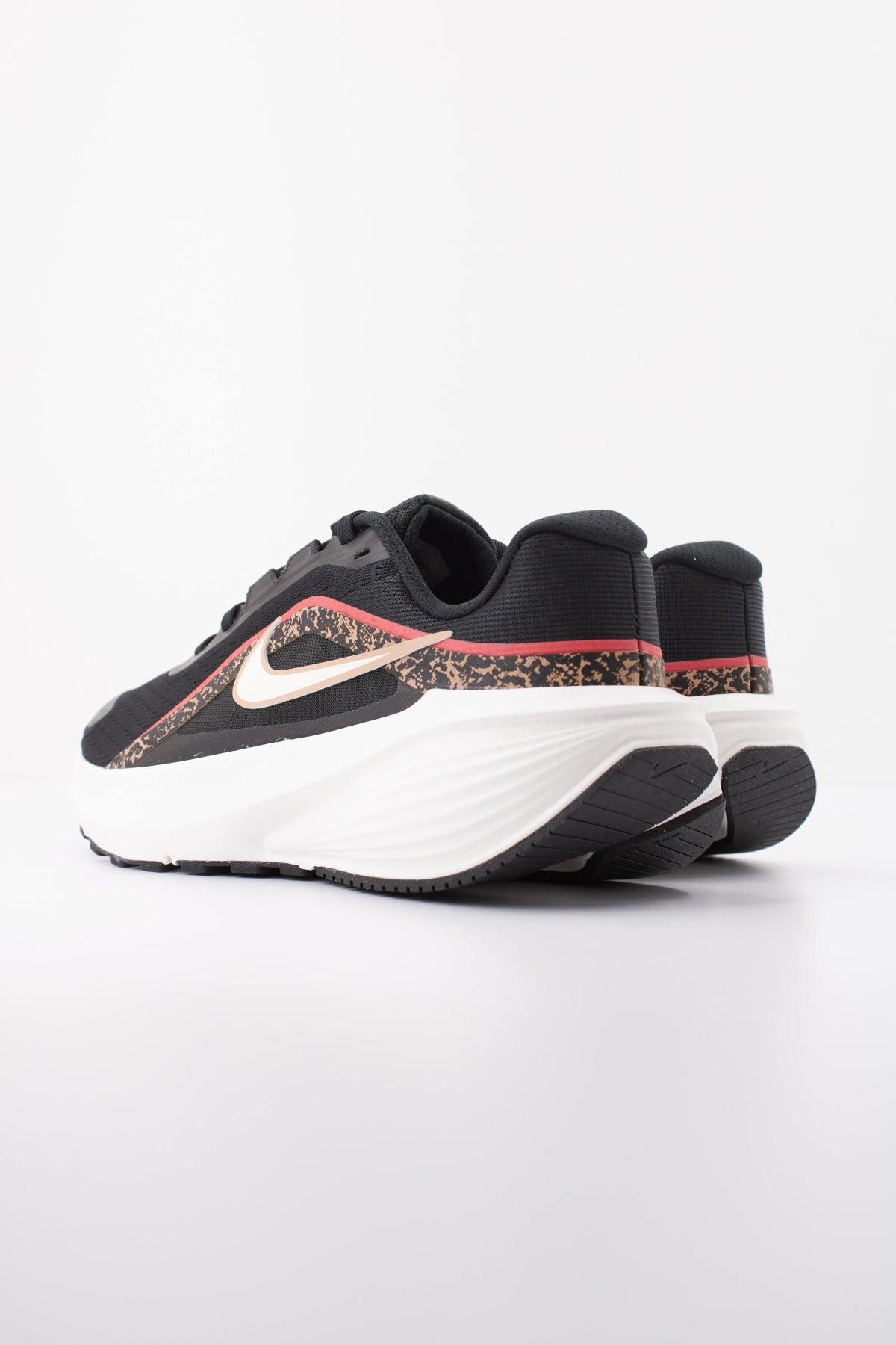 NIKE DOWNSHIFTER 14 PRINT IR0210 en color NEGRO (4)