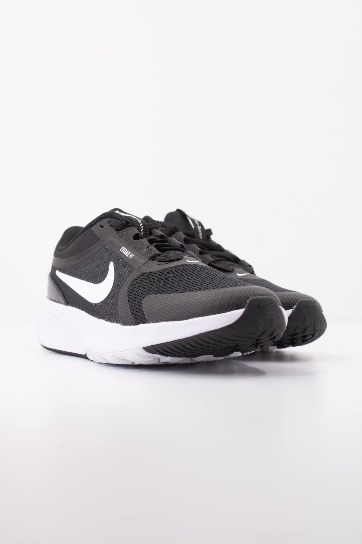 NIKE NIKE STAR RUNNER 5 GS en color NEGRO (2)