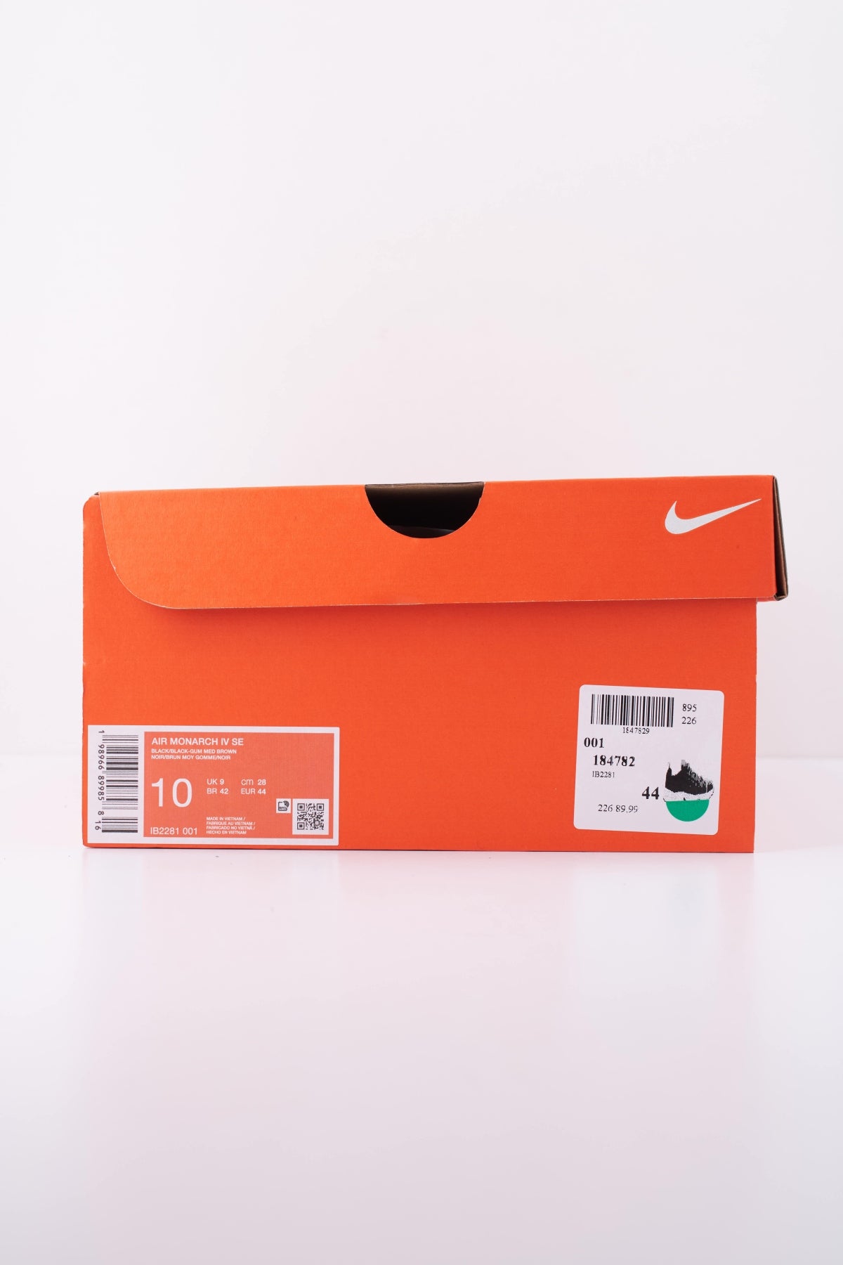 NIKE AIR MONARCH IV SE en color NEGRO (6)