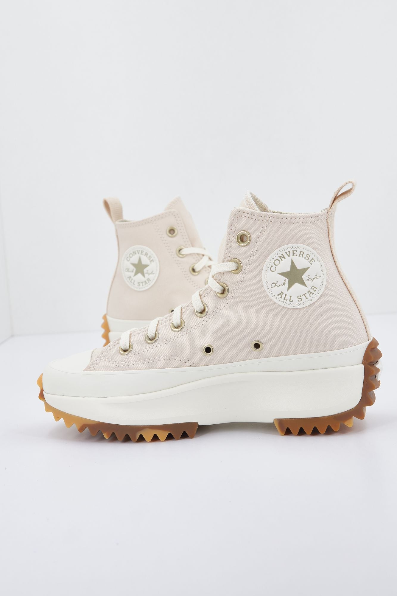 CONVERSE RUN STAR HIKE en color NUDE (1)