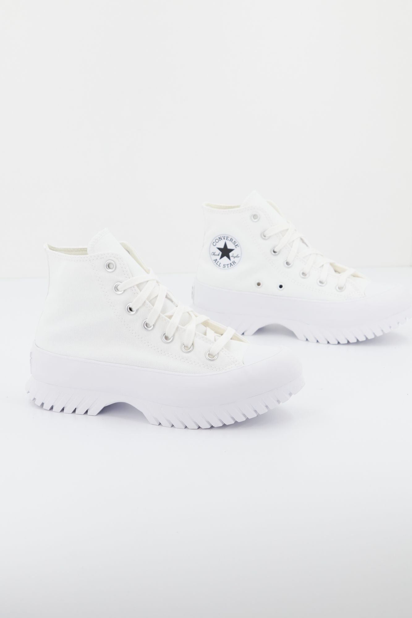CONVERSE  CHUCK TAYLOR ALL STAR 2.0 en color BLANCO (2)