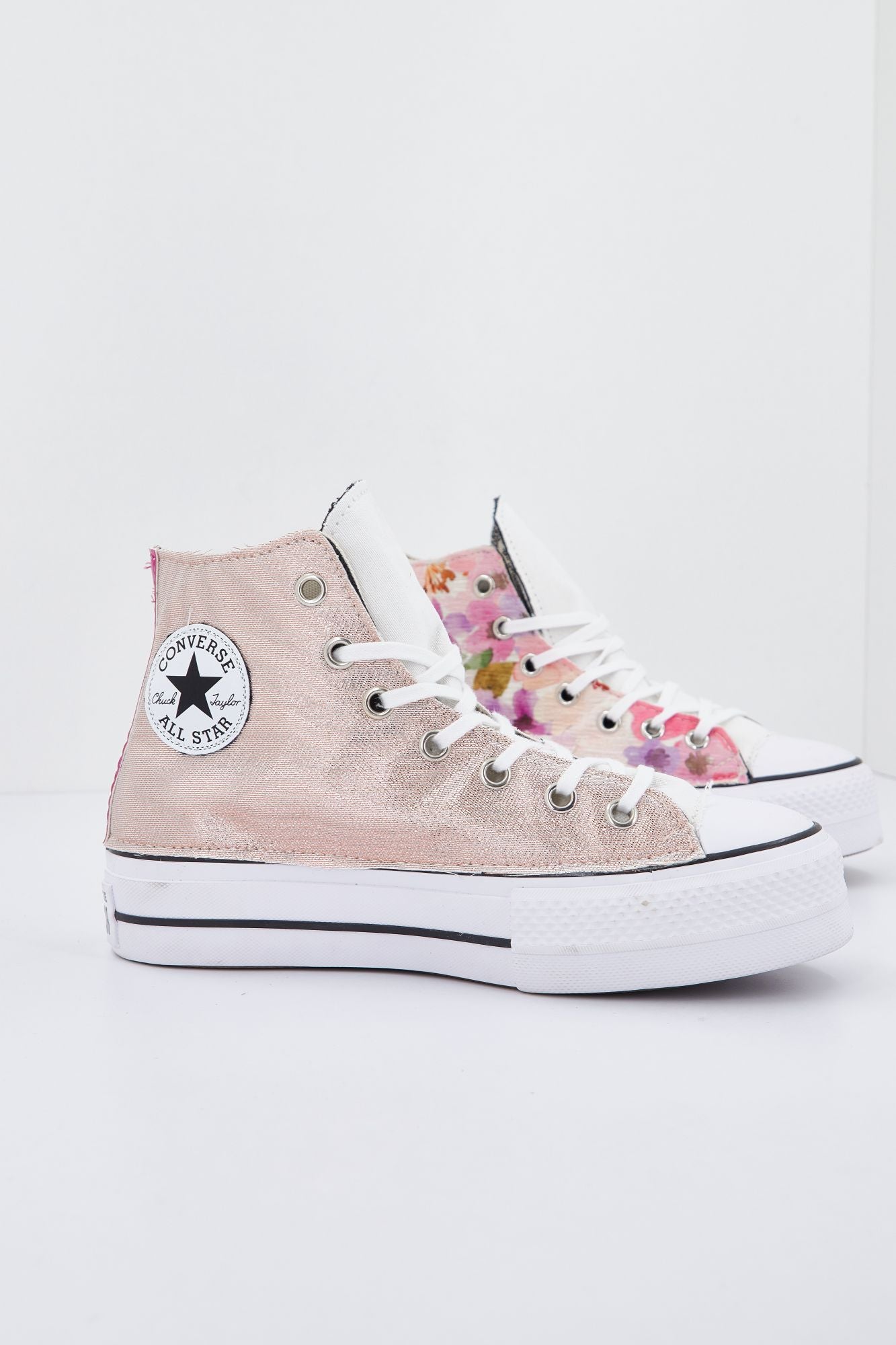 CONVERSE COSTAAZZURRA CTAS LIFT HI en color FLORAL (1)