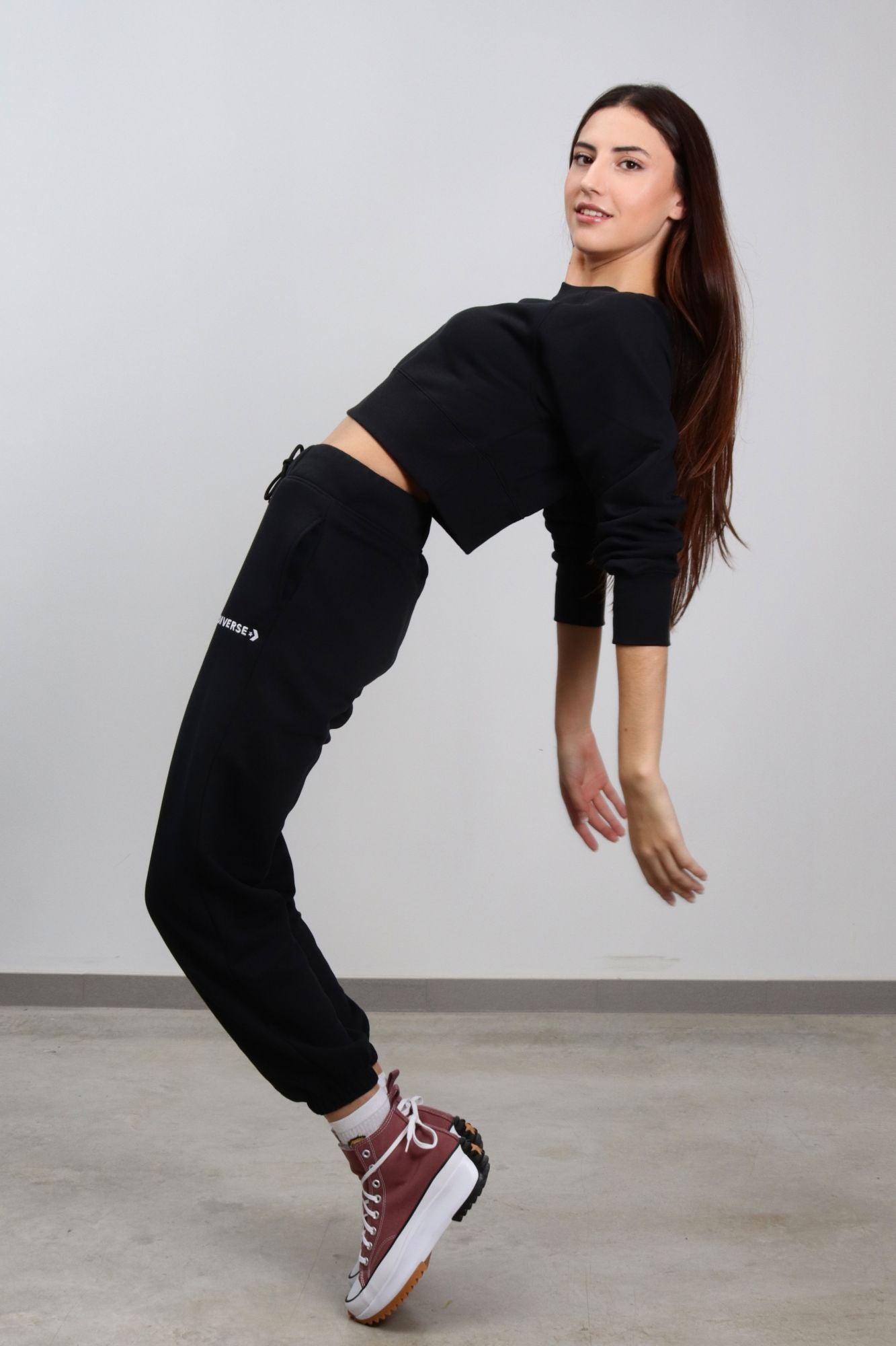 CONVERSE STRIP WORDMARK CREW en color NEGRO (3)