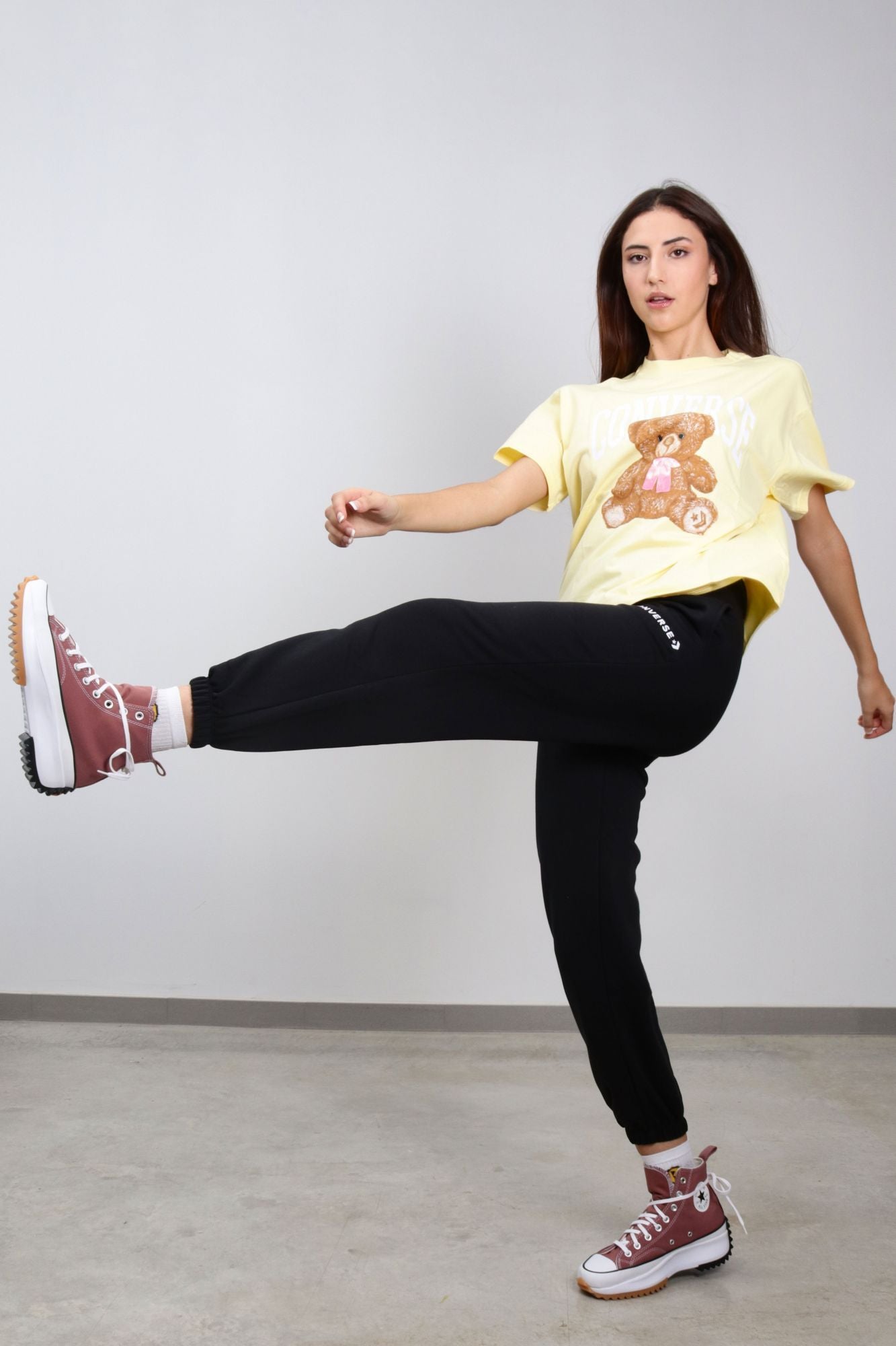 CONVERSE OVERSIZED TEDDY BEAR TEE en color AMARILLO (4)