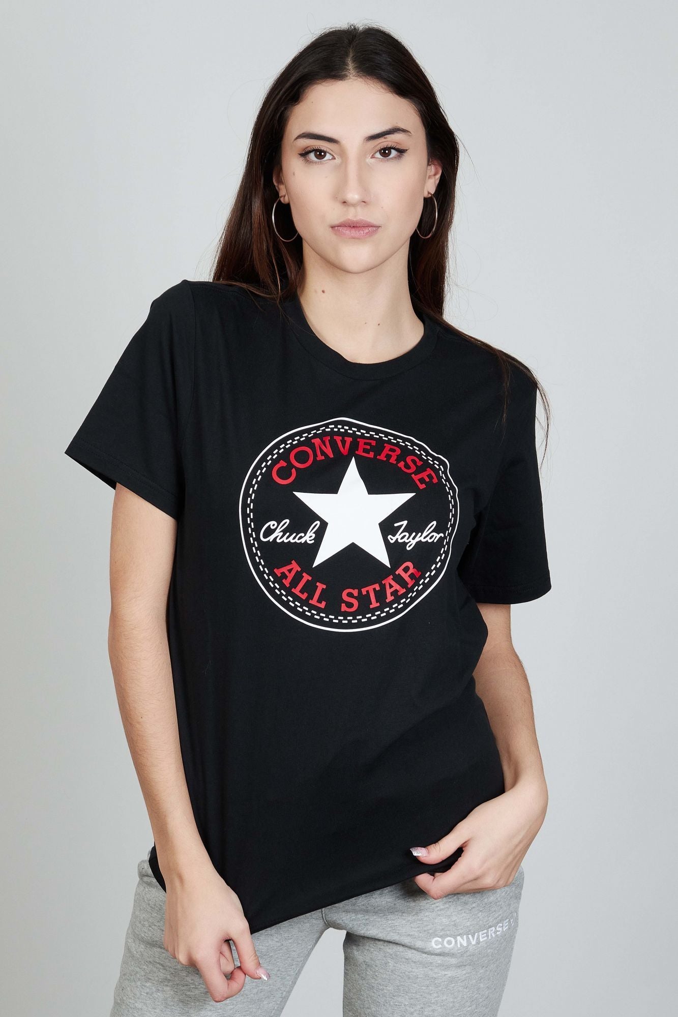 CONVERSE CHUCK PATCH CORE TEE en color NEGRO (1)