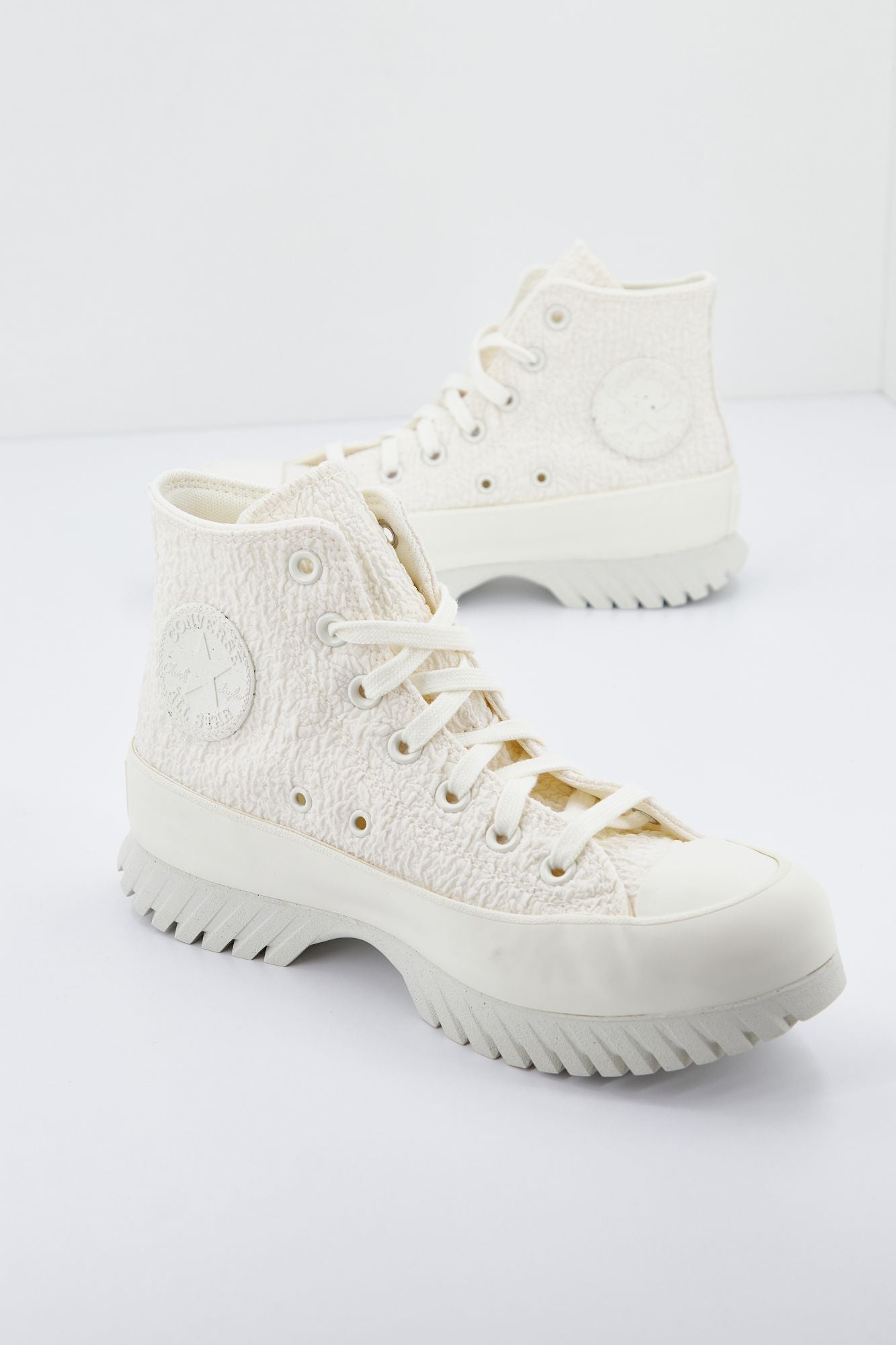 CONVERSE CHUCK TAYLOR ALL STAR LUGGED 2.0 JACQUARD en color BLANCO (1)