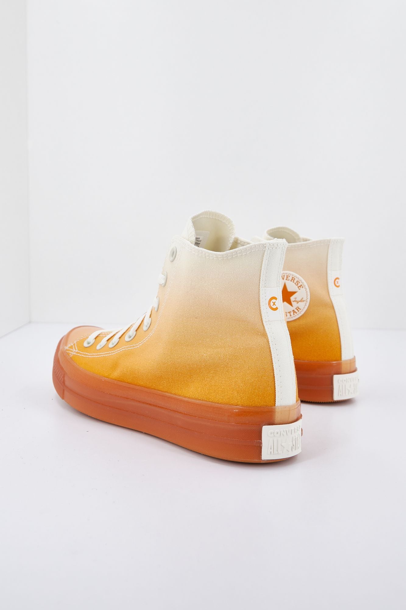 CONVERSE  CTAS CX HI en color NARANJA (4)