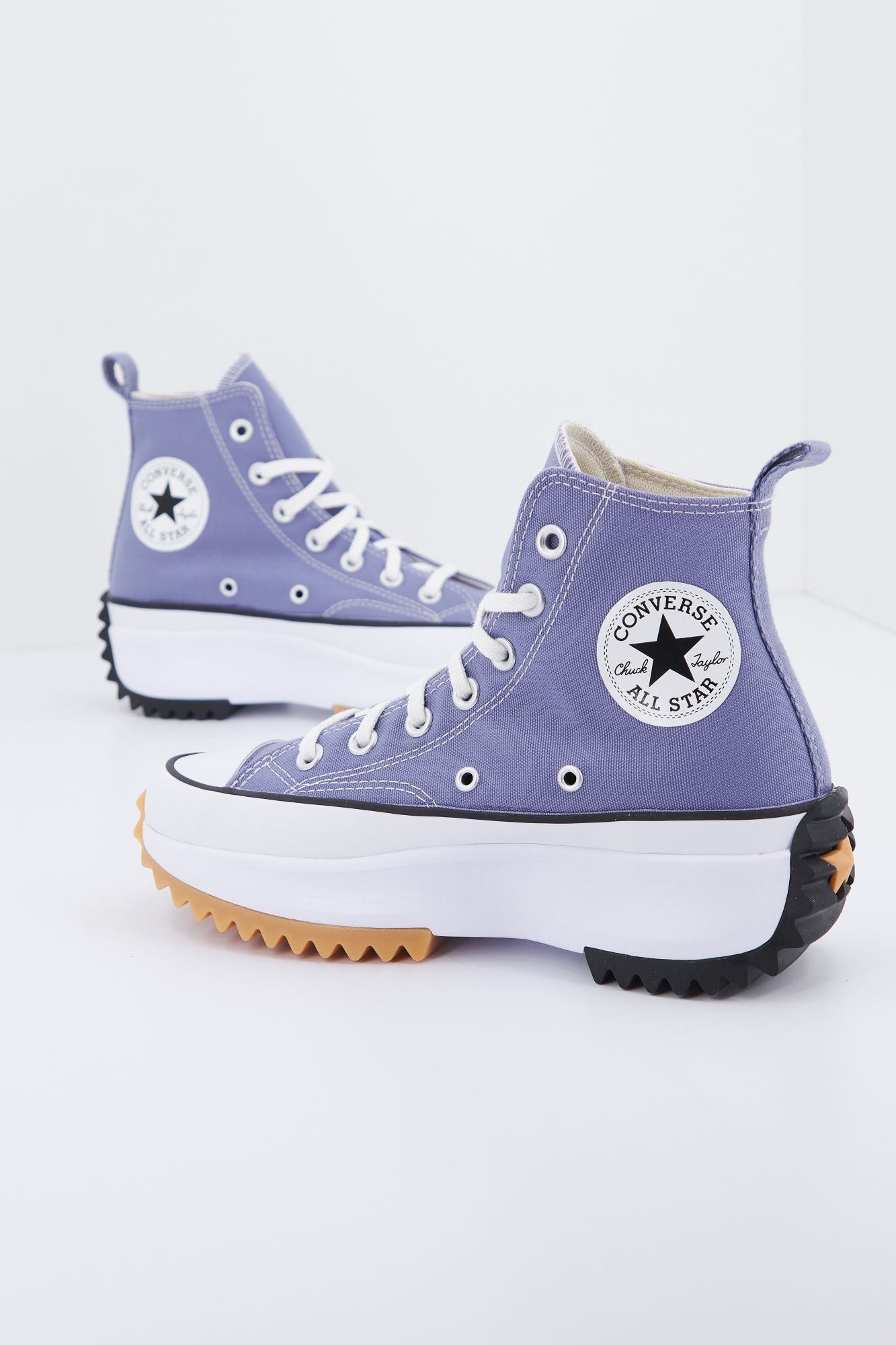 CONVERSE RUN STAR HIKE HI en color VIOLETA (1)