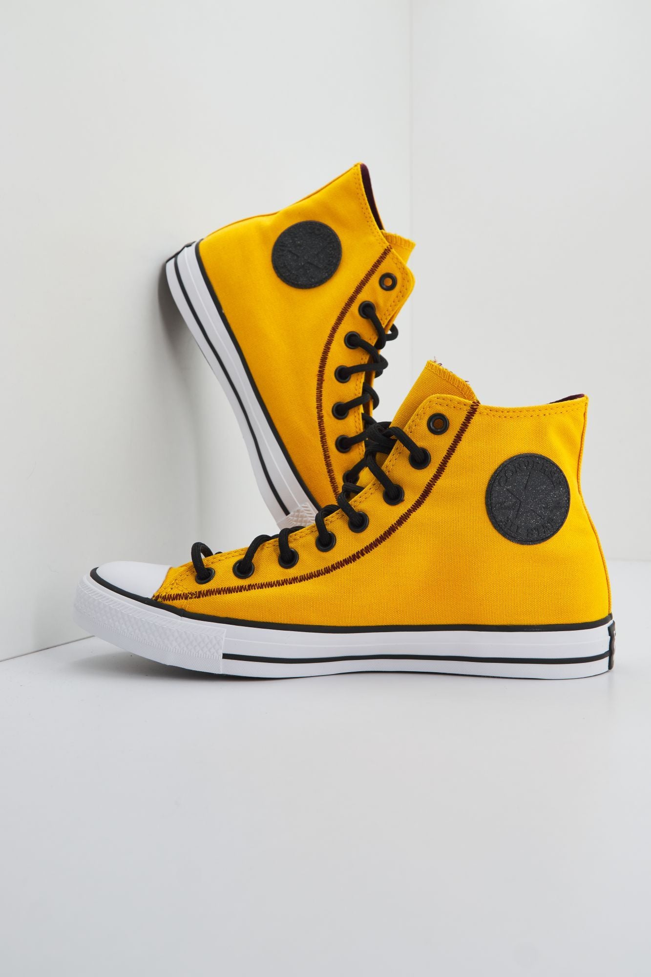 CONVERSE CHUCK TAYLOR ALL STAR GORE-TEX en color AMARILLO (4)
