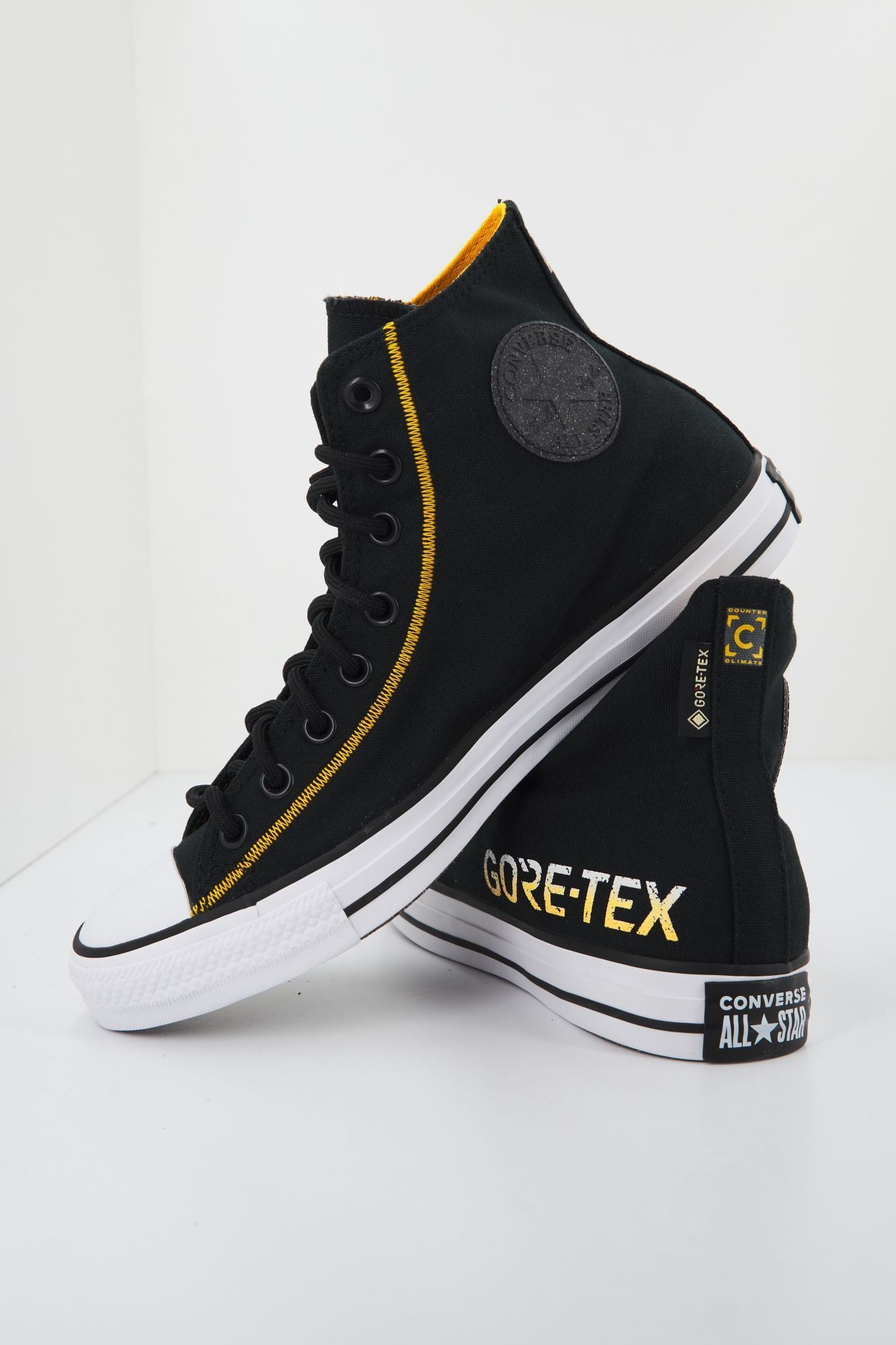 CONVERSE CHUCK TAYLOR ALL STAR GTX HI en color NEGRO (3)
