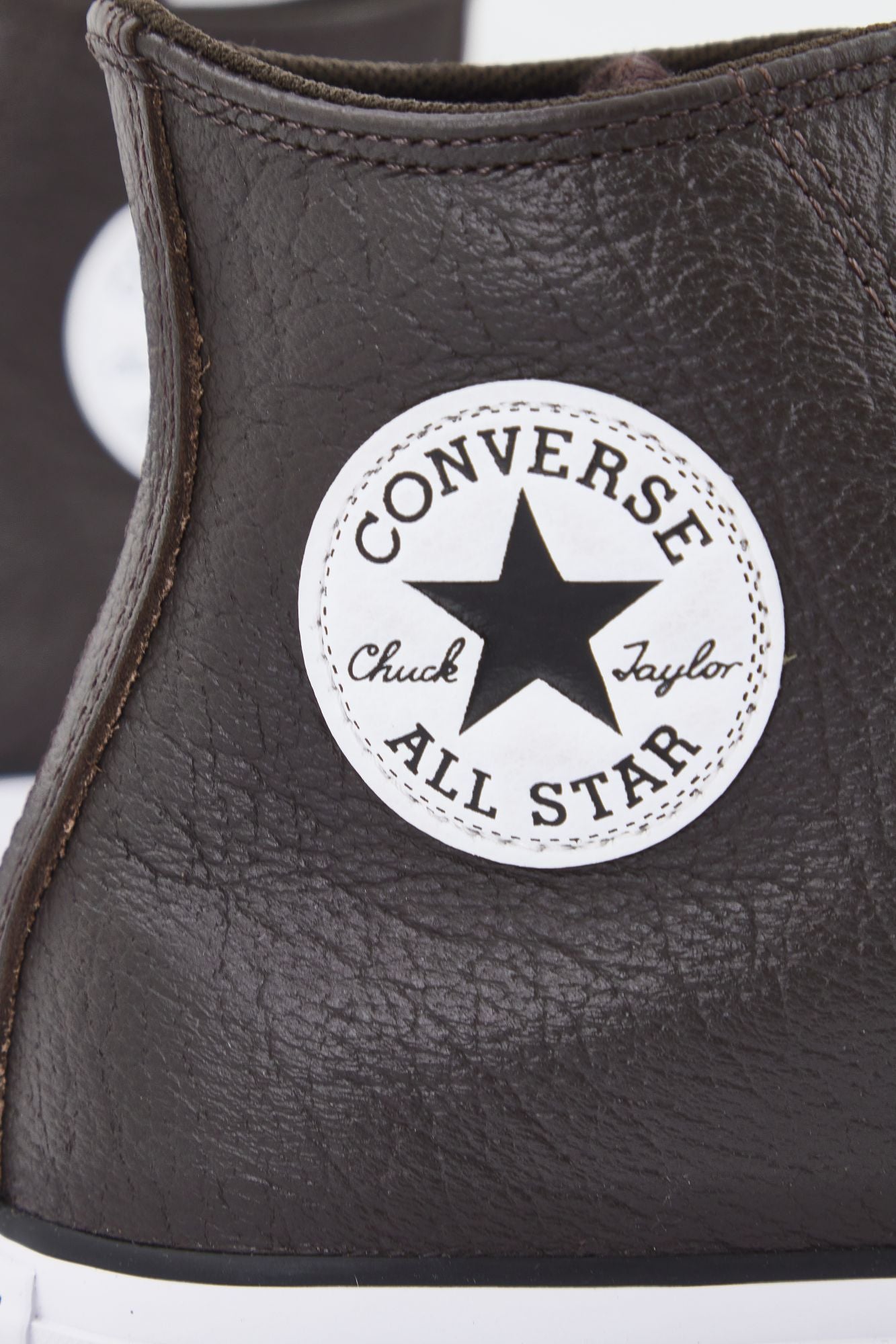 CONVERSE CHUCK TAYLOR ALL STAR TUMBLED LEATHER en color MARRON (4)