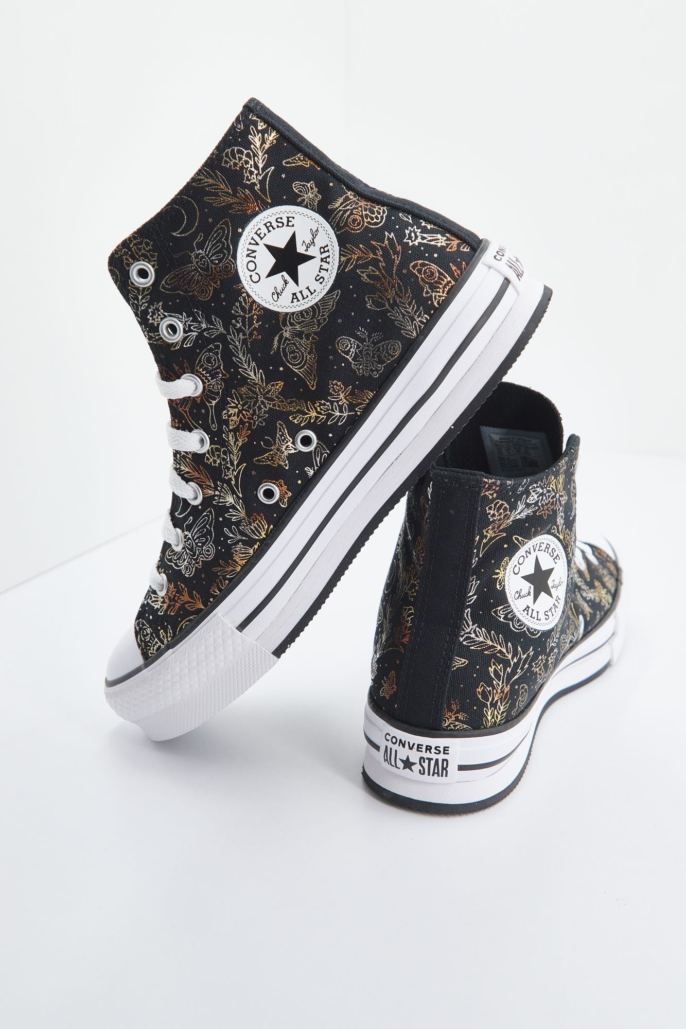 CONVERSE CHUCK TAYLOR ALL STAR LIFT HI en color NEGRO (2)
