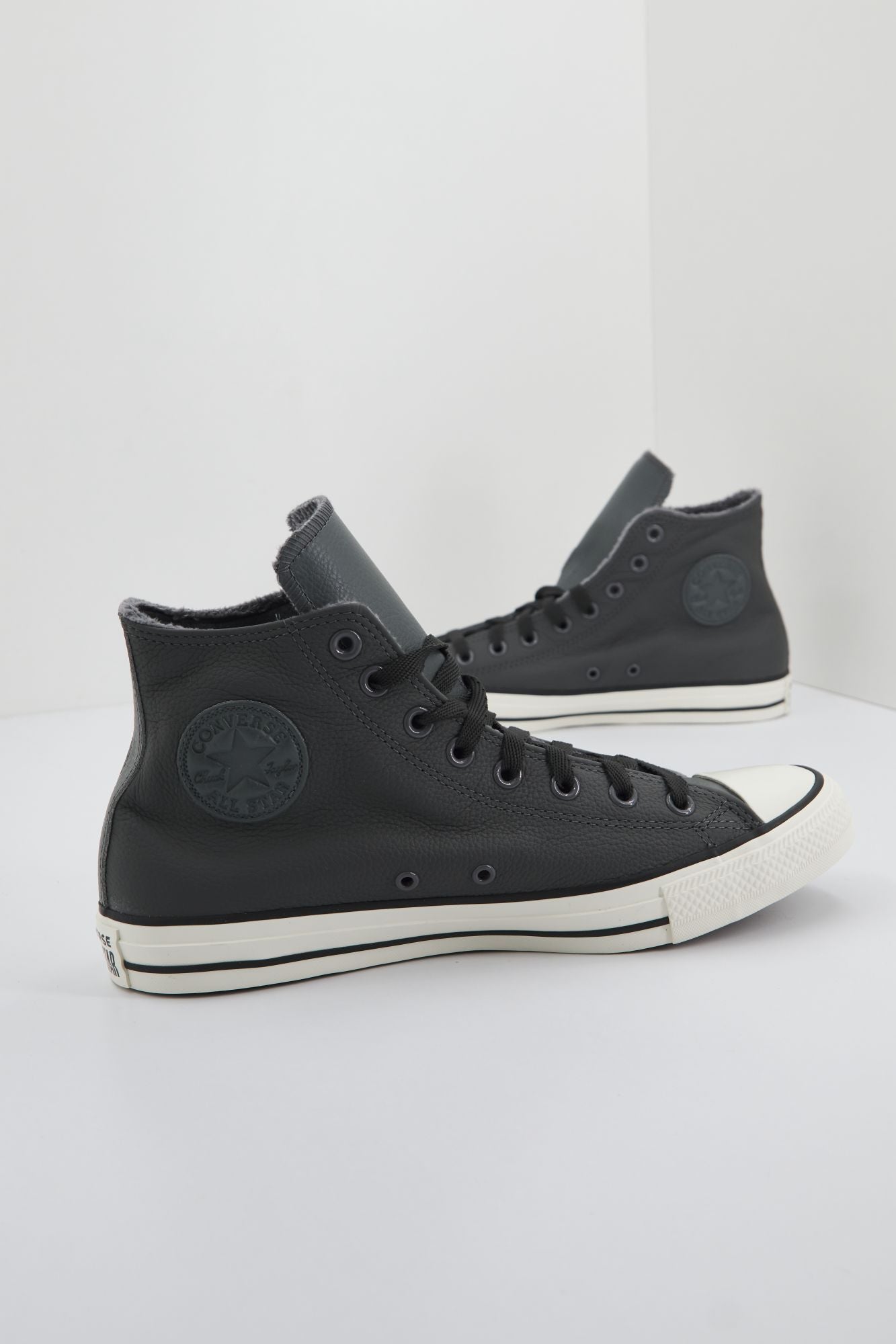 CONVERSE CHUCK TAYLOR ALL STAR COUNTER CLIMATE en color GRIS (1)