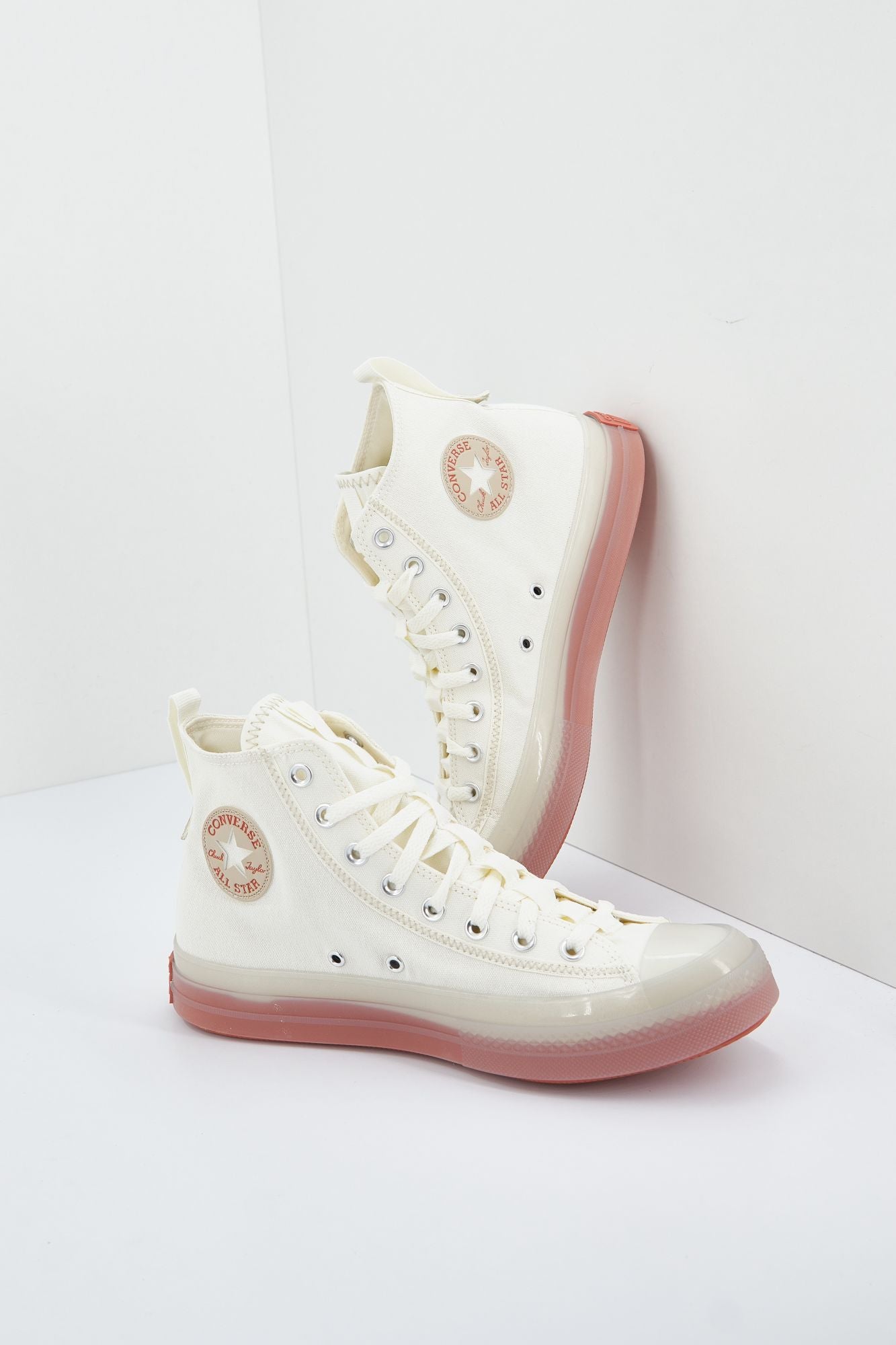 CONVERSE CTAS CX EXPLORE HI CREAM en color BLANCO (1)