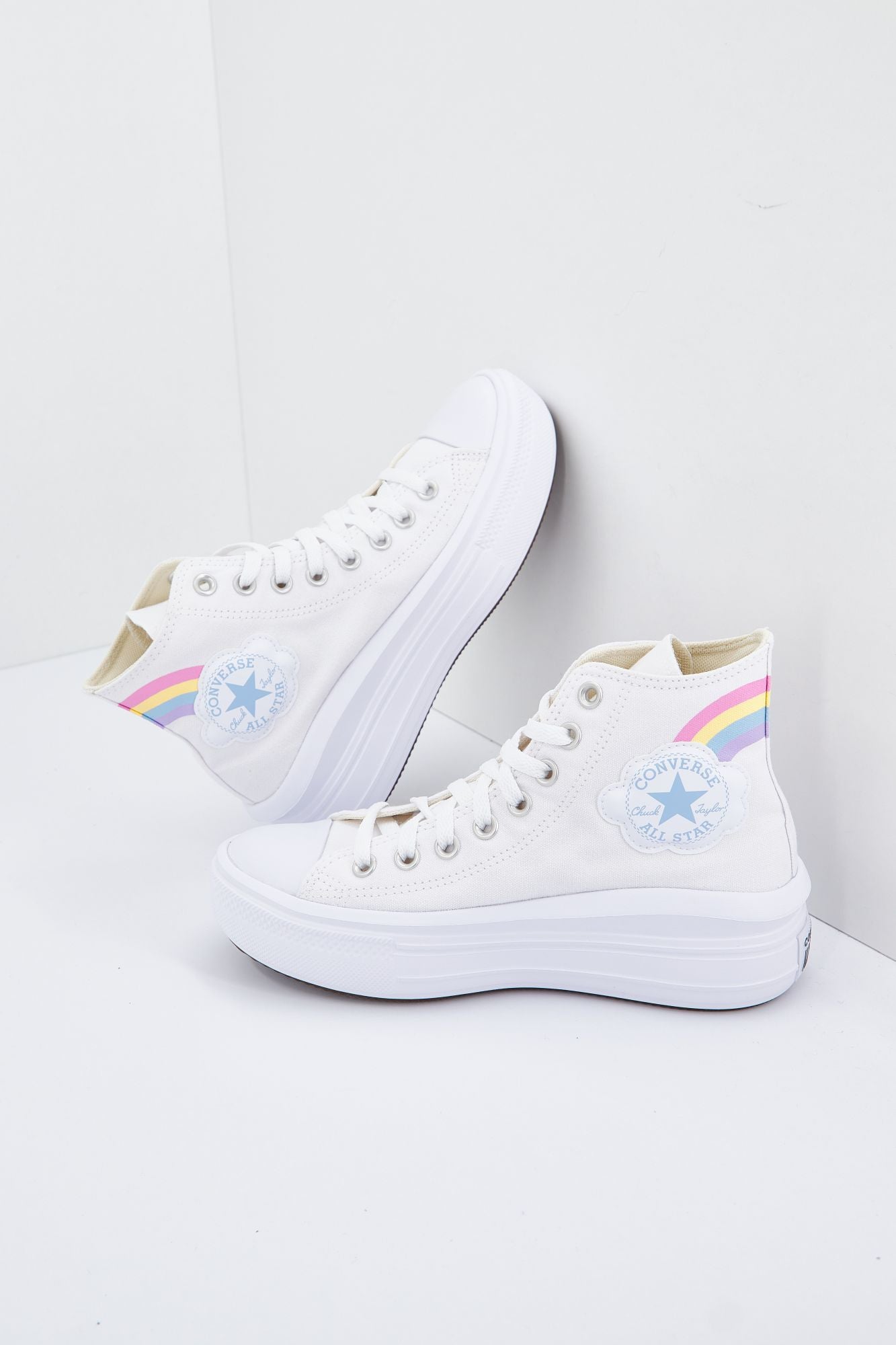 CONVERSE CHUCK TAYLOR ALL STAR MOVE HI en color BLANCO (1)