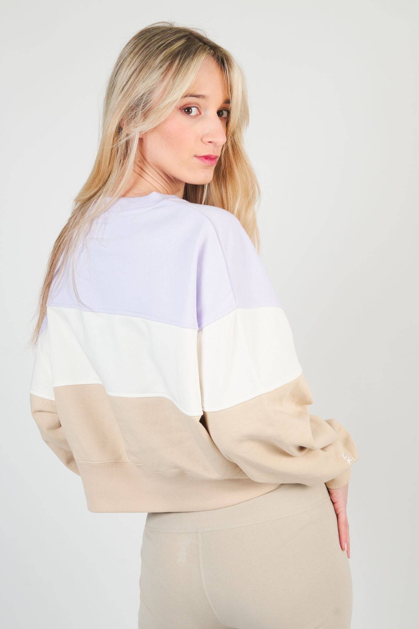 CONVERSE BLOCKED CREW en color VIOLETA (4)