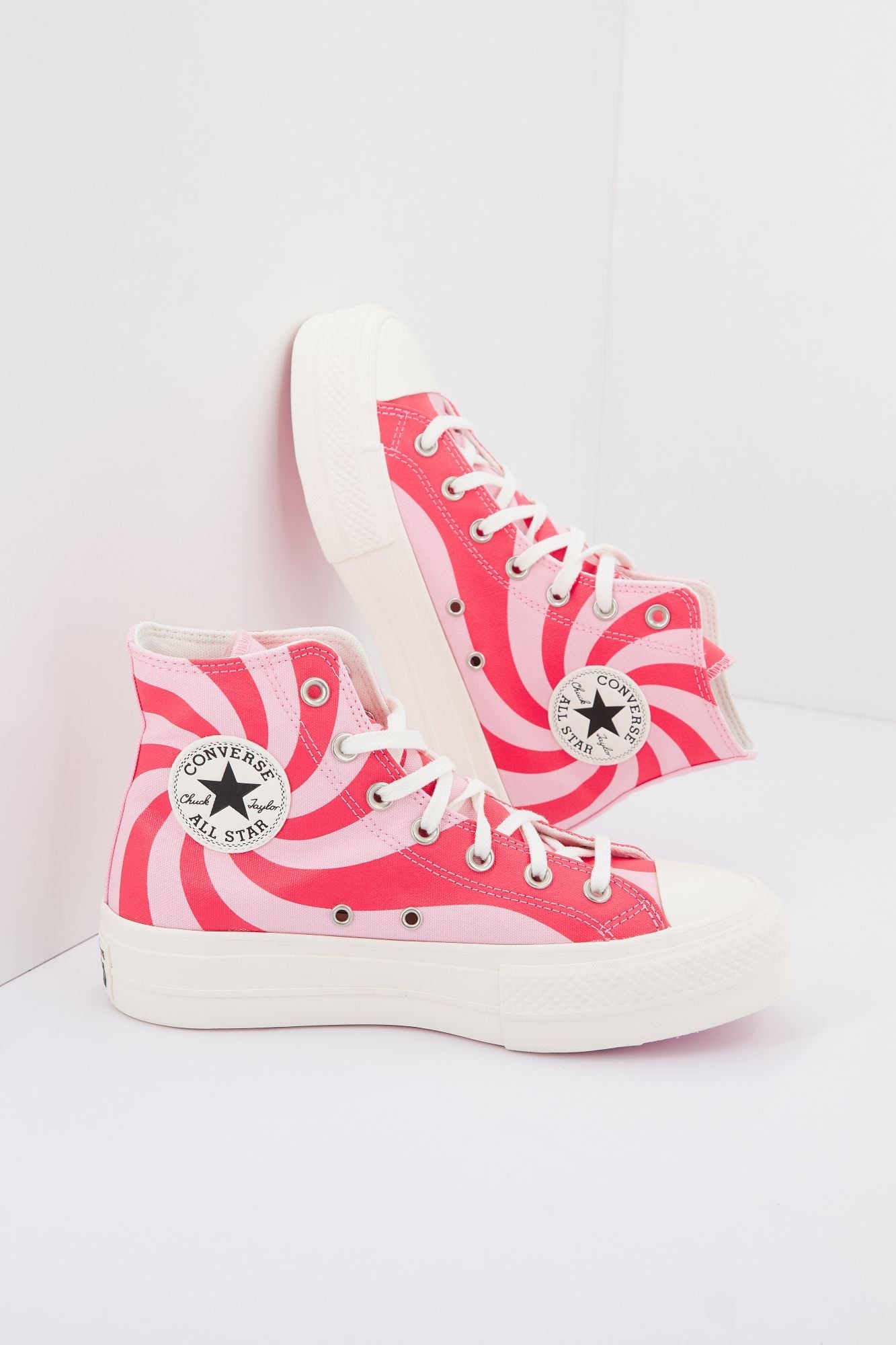 CONVERSE CHUCK TAYLOR  ALL STAR LIFT PLATFORM COLOR CANDY en color ROSA (1)