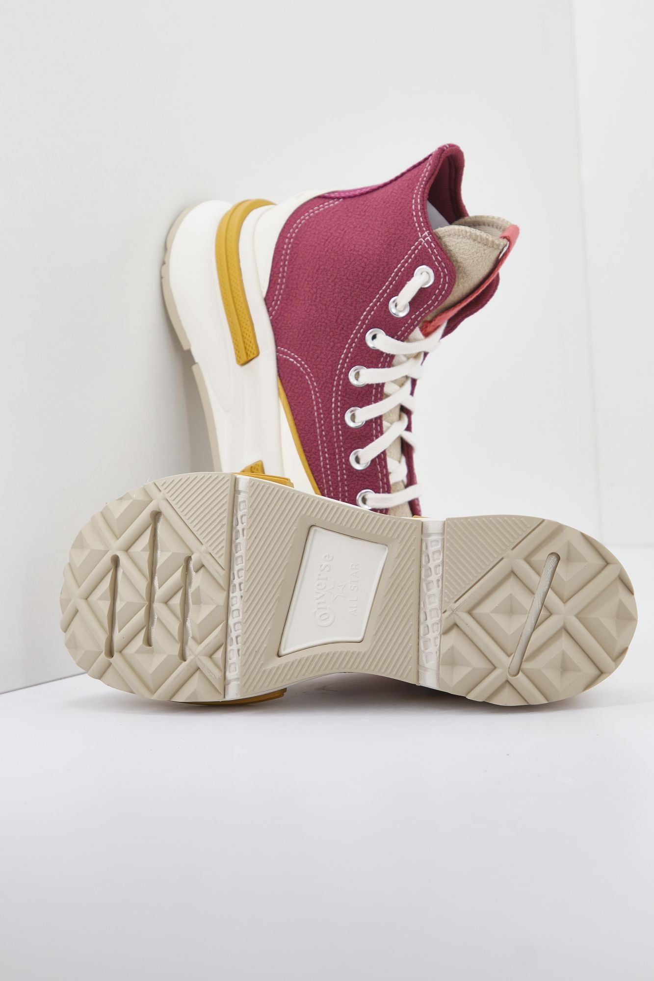 CONVERSE RUN STAR LEGACY CX WORKWEAR en color BURDEOS (2)