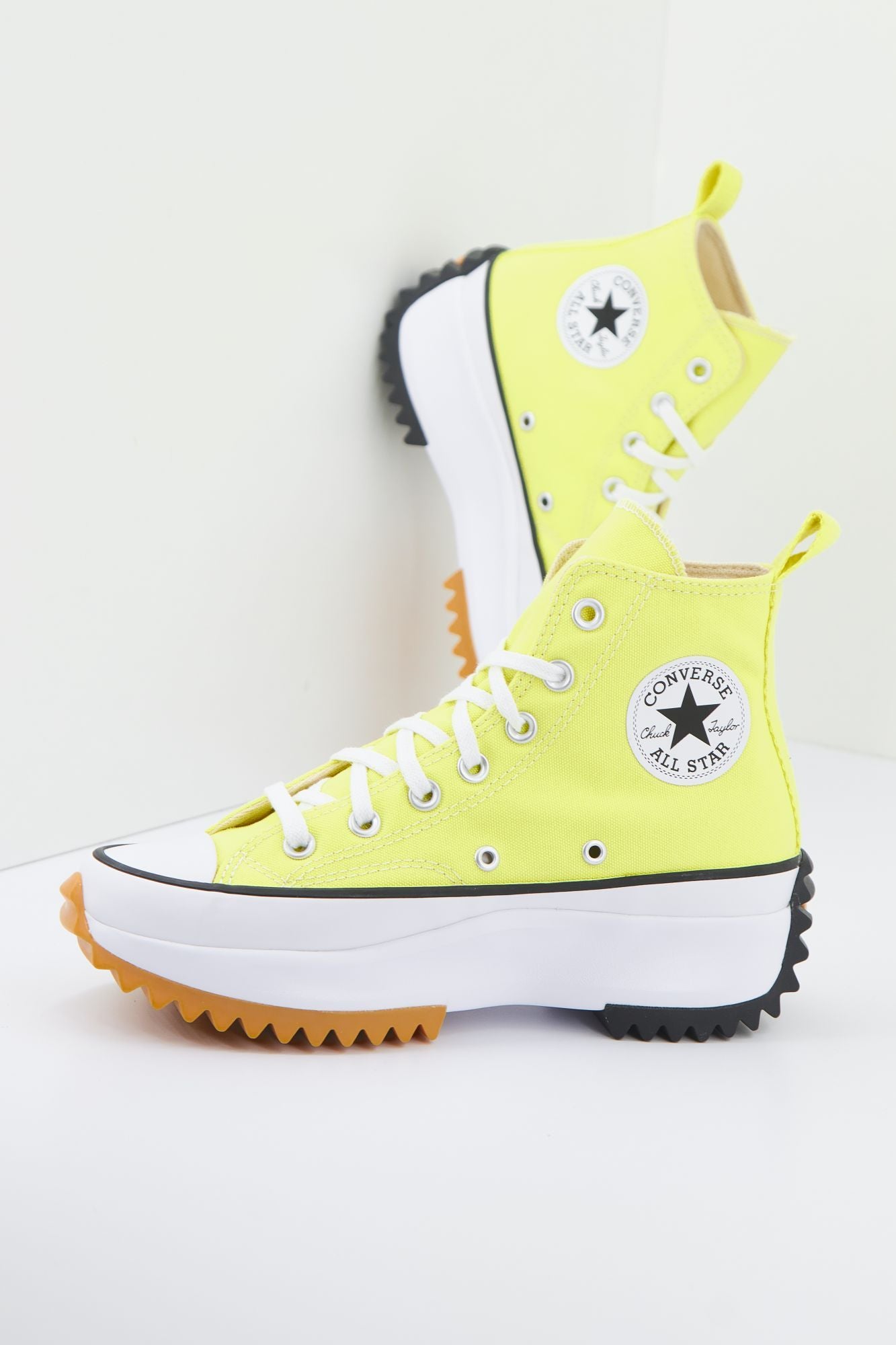 CONVERSE RUN STAR HIKE HI en color VERDE (1)
