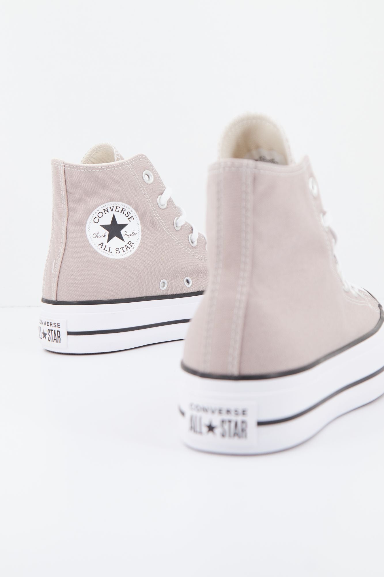 CONVERSE CTAS LIFT HI en color MARRON CLARO (3)