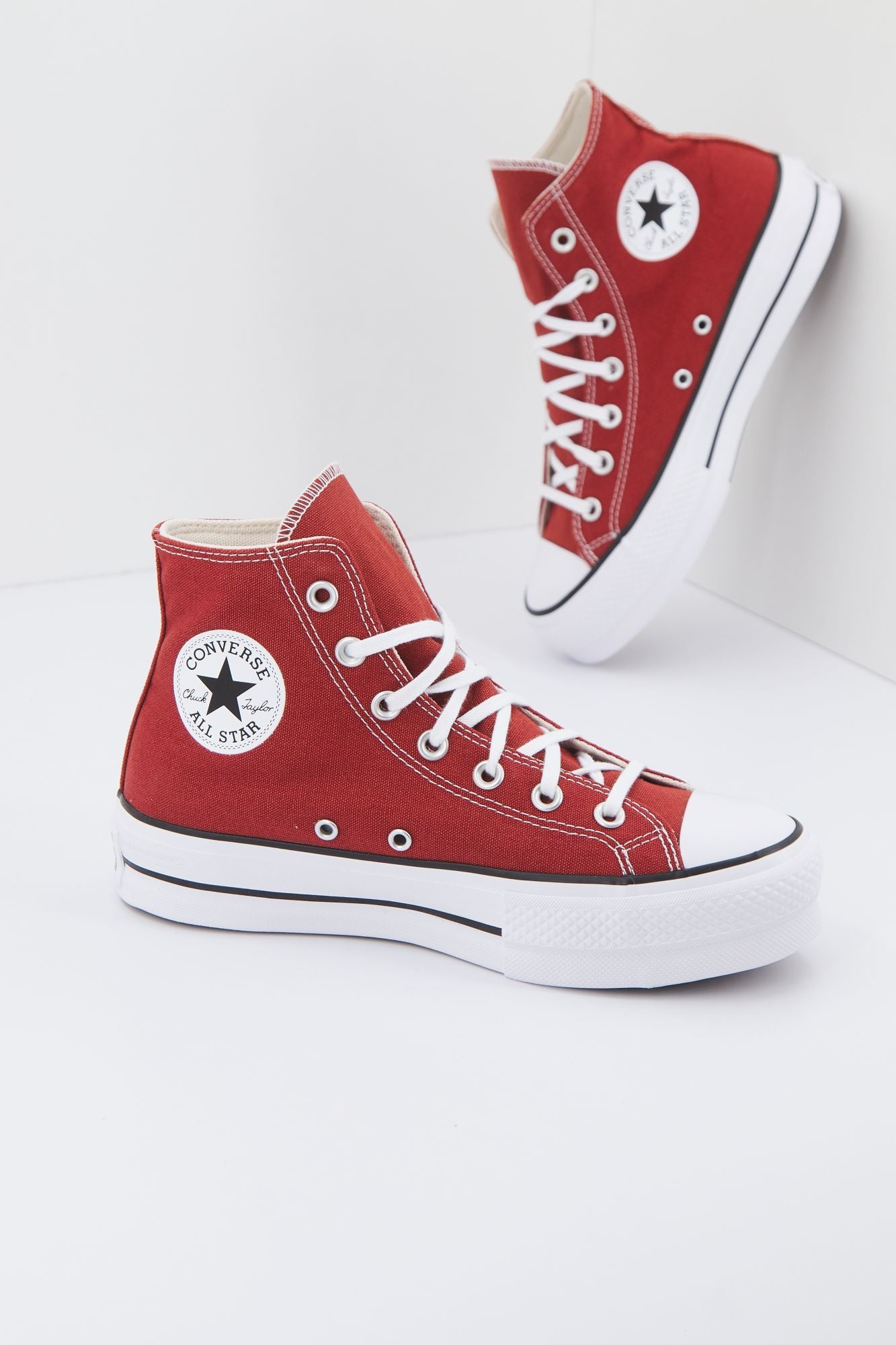 CONVERSE CHUCK TAYLOR ALL STAR LIFT PLATFORM CANVAS en color MARRON (1)