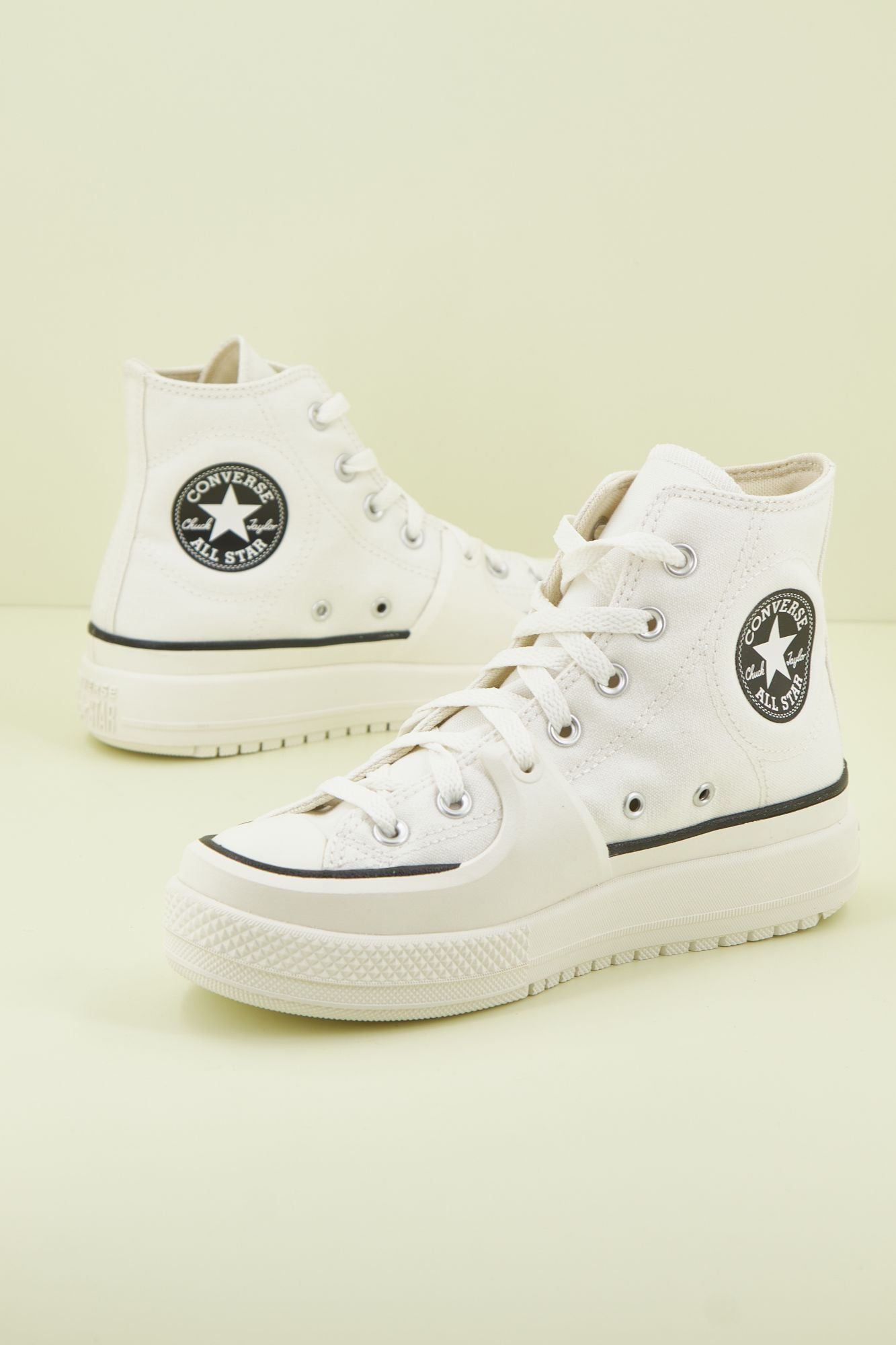 CONVERSE CHUCK TAYLOR ALL STAR CONSTRUCT HI en color BLANCO (1)